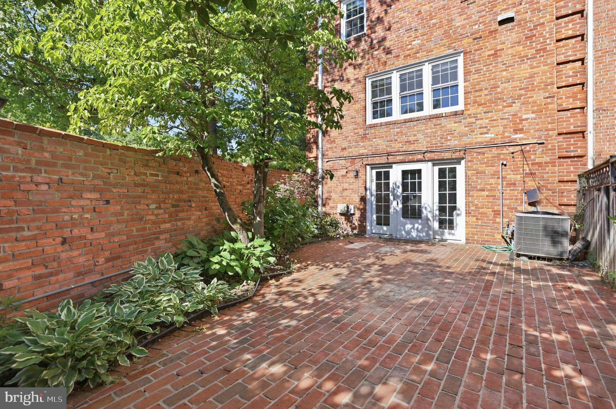 STONELEIGH - Residential