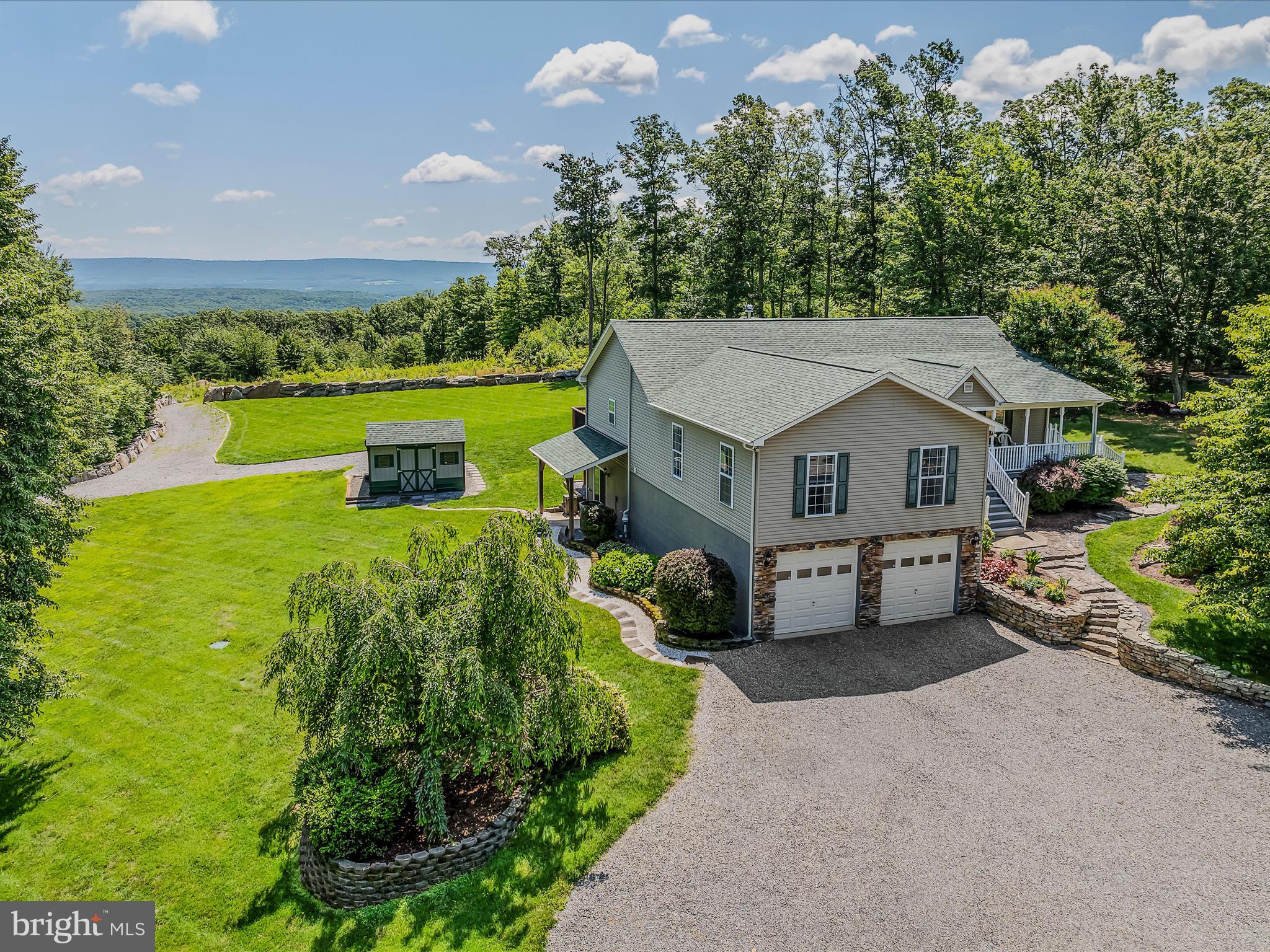 1365 BOULDER SPRING TRAIL