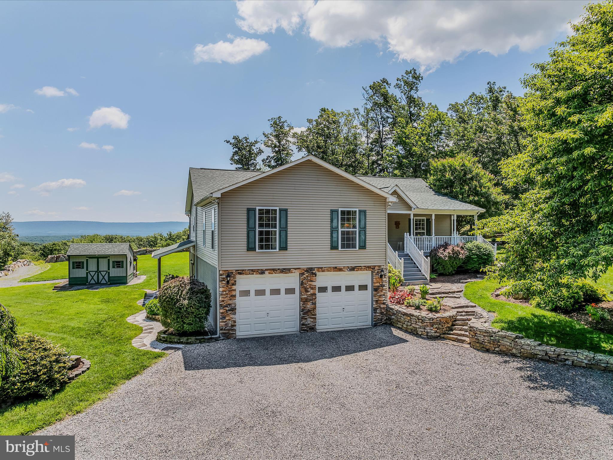 1365 BOULDER SPRING TRAIL