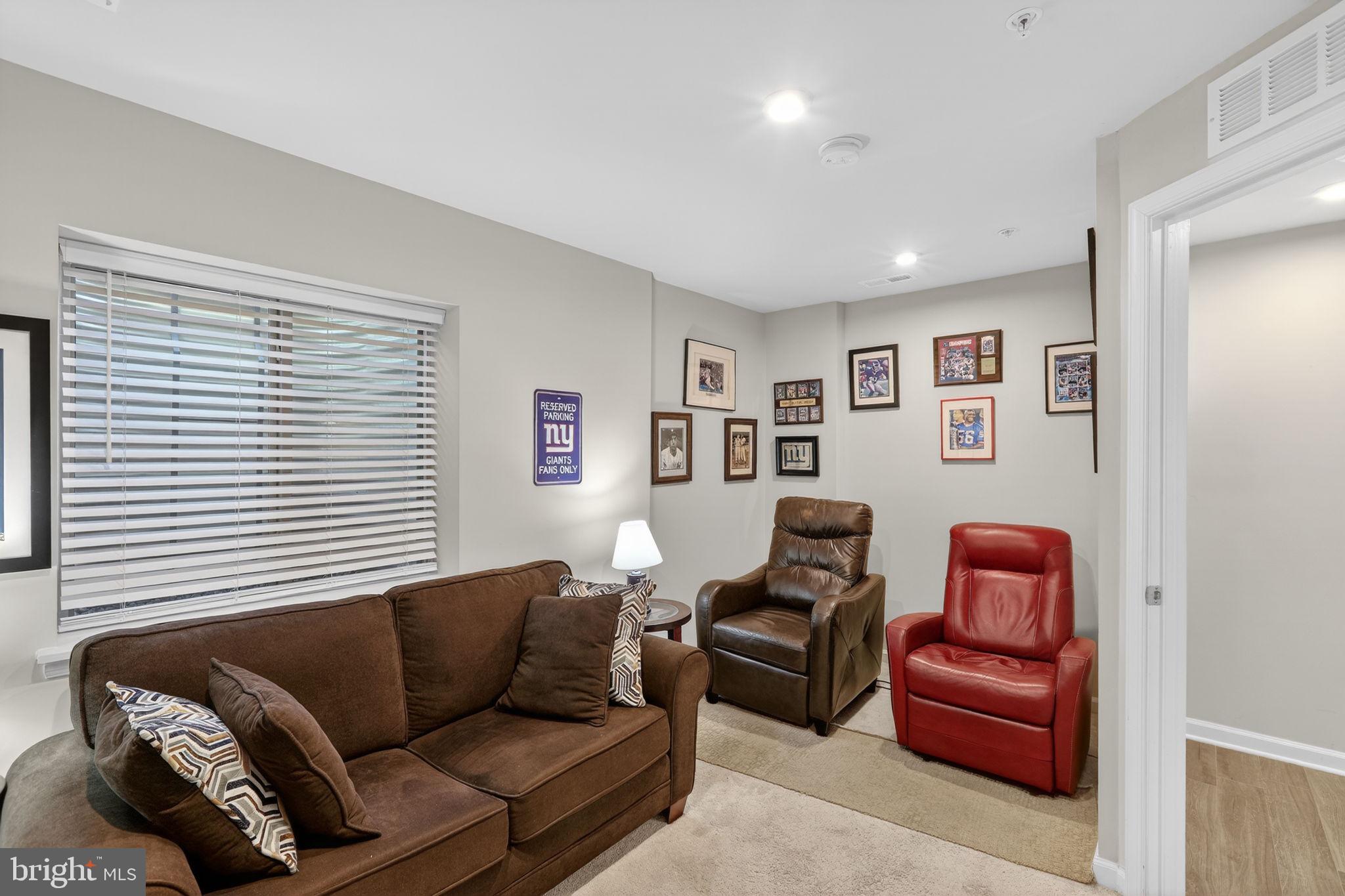 PARKSIDE - Residential