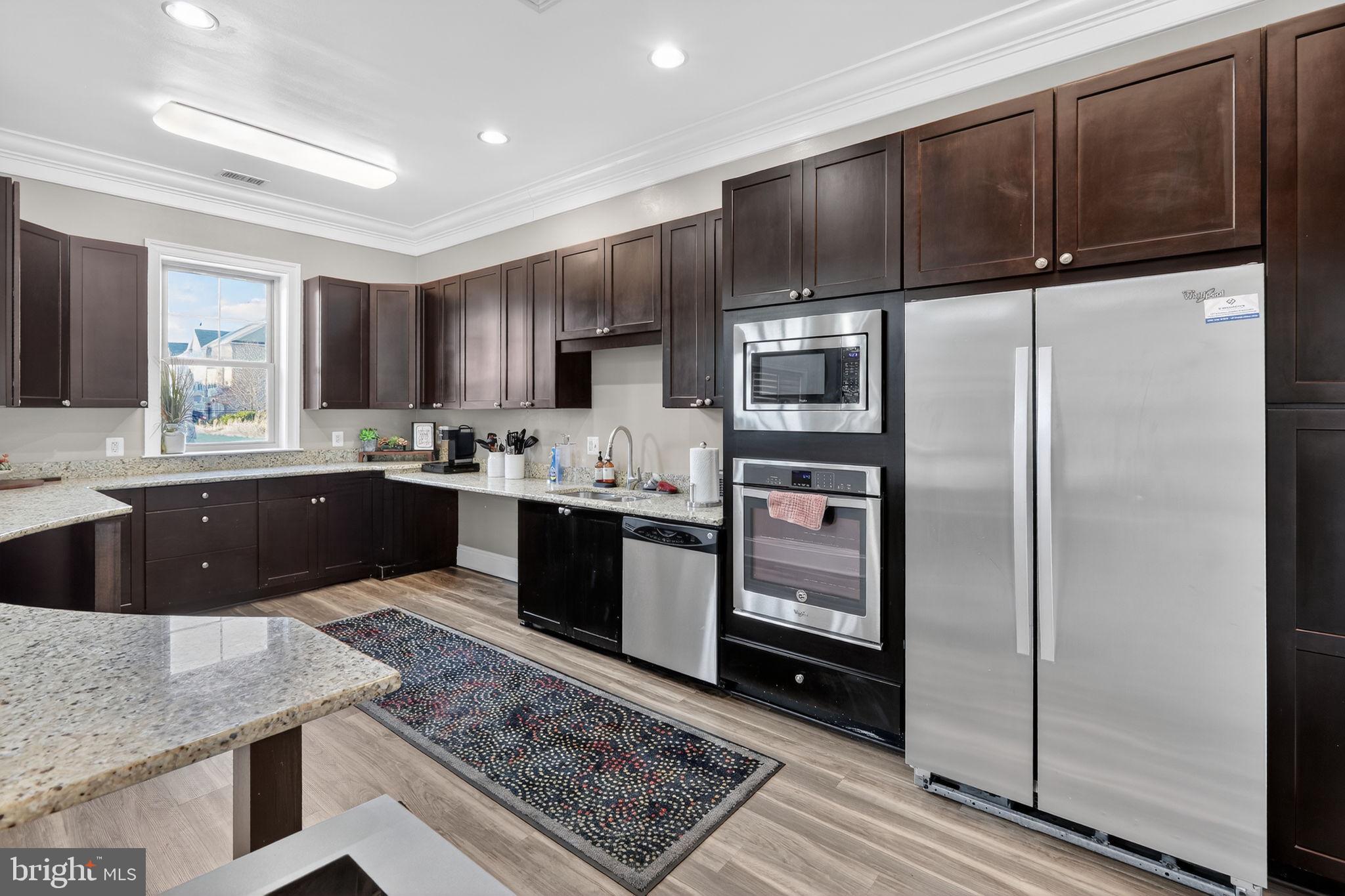 PARKSIDE - Residential