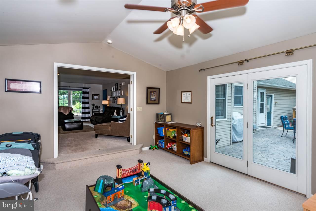 QUAIL HEIGHTS - Residential
