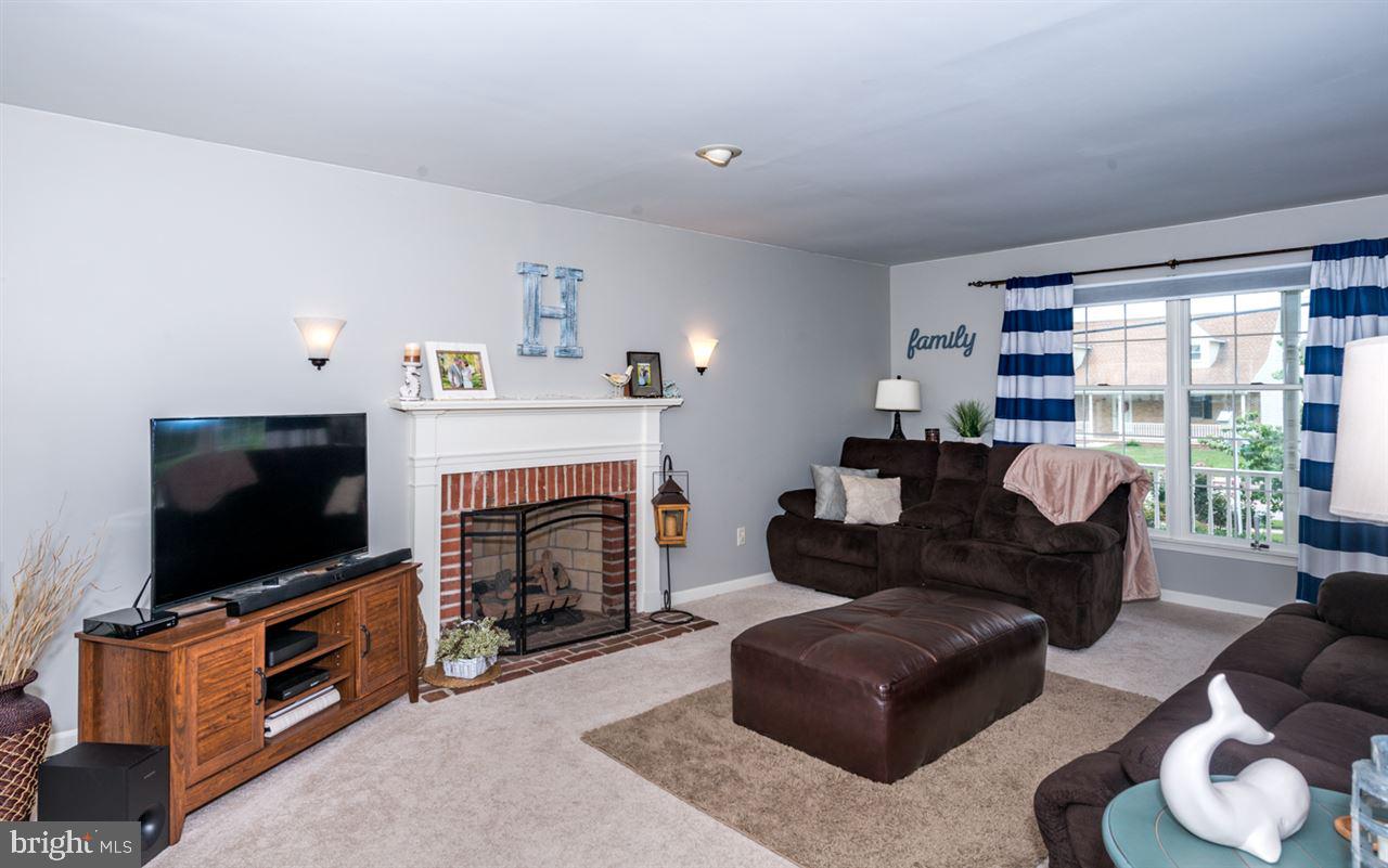 QUAIL HEIGHTS - Residential