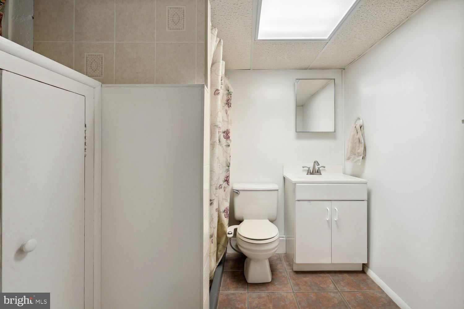 SHAREWOOD ACRES - Residential