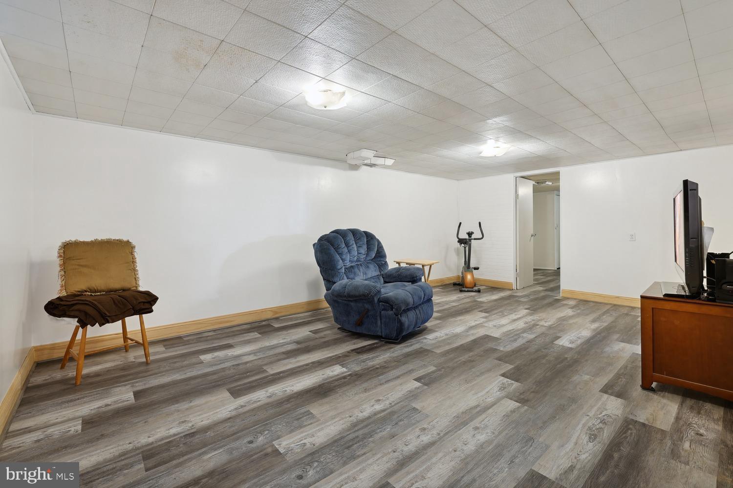 SHAREWOOD ACRES - Residential