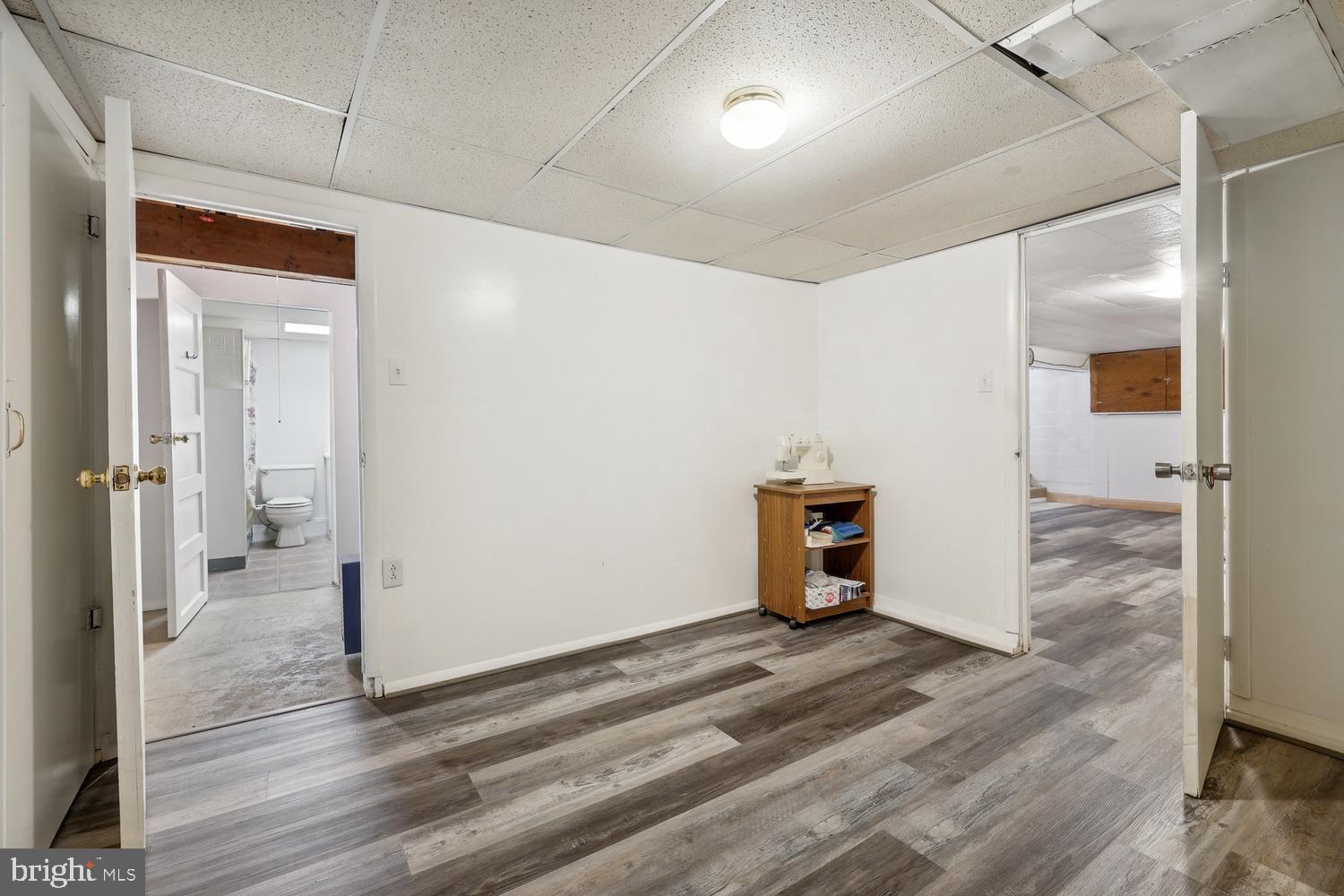 SHAREWOOD ACRES - Residential