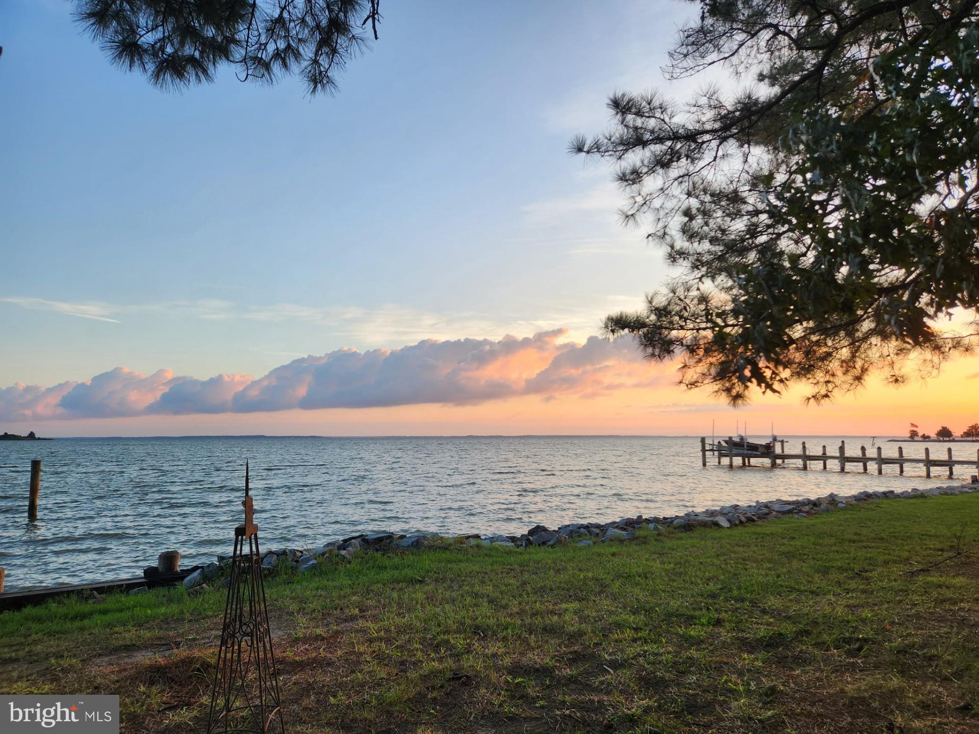 1022 RIVER POINT ROAD