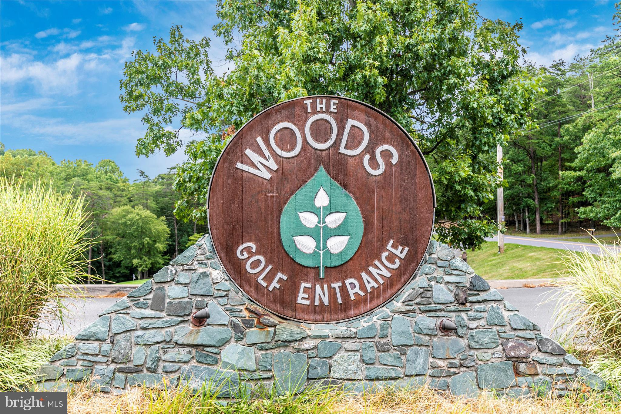 THE WOODS - Residential