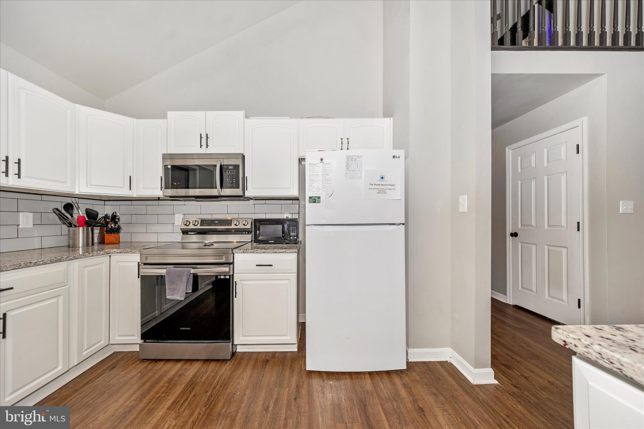 THE WOODS - Residential