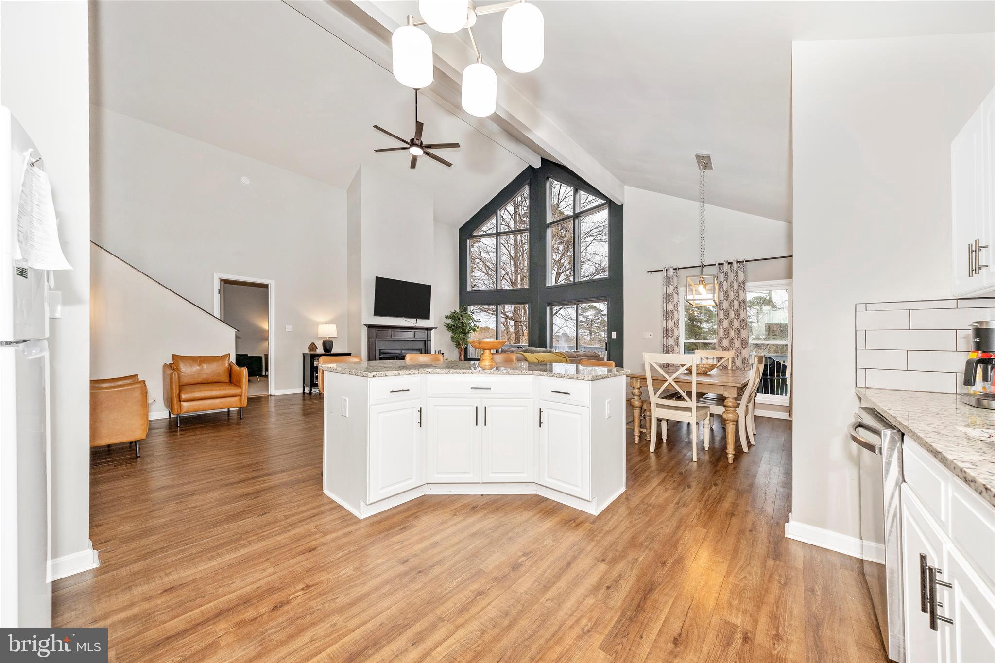 THE WOODS - Residential