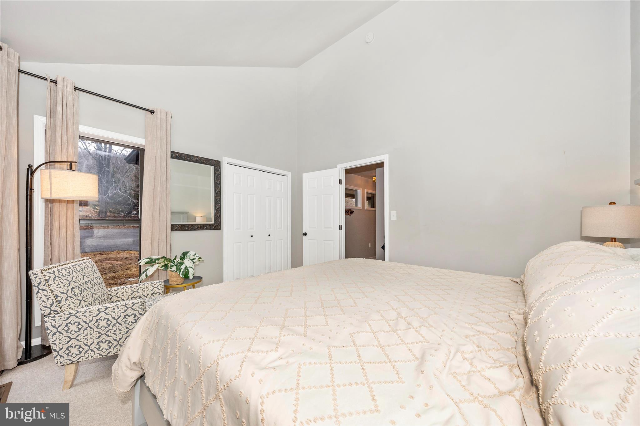 THE WOODS - Residential