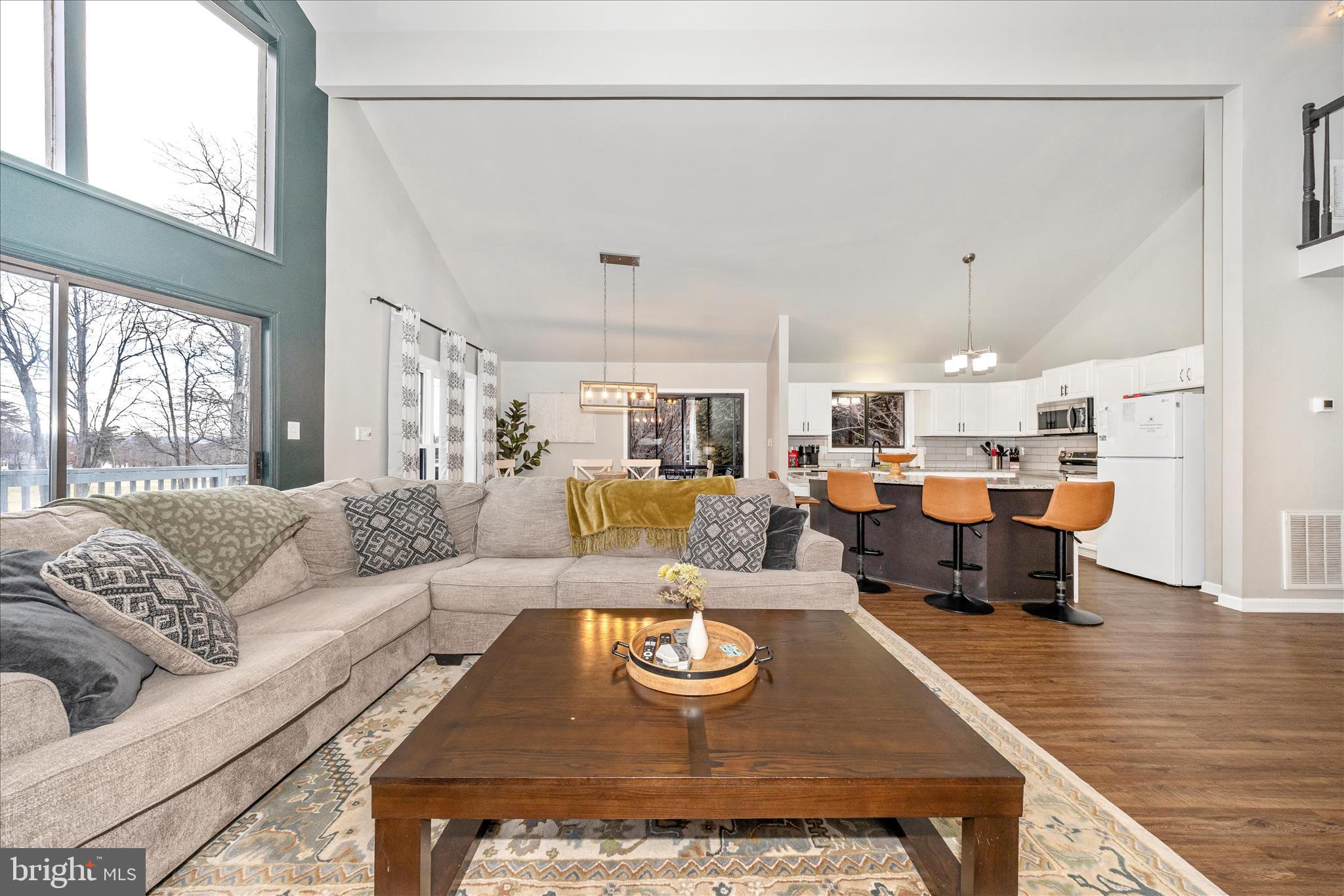 THE WOODS - Residential