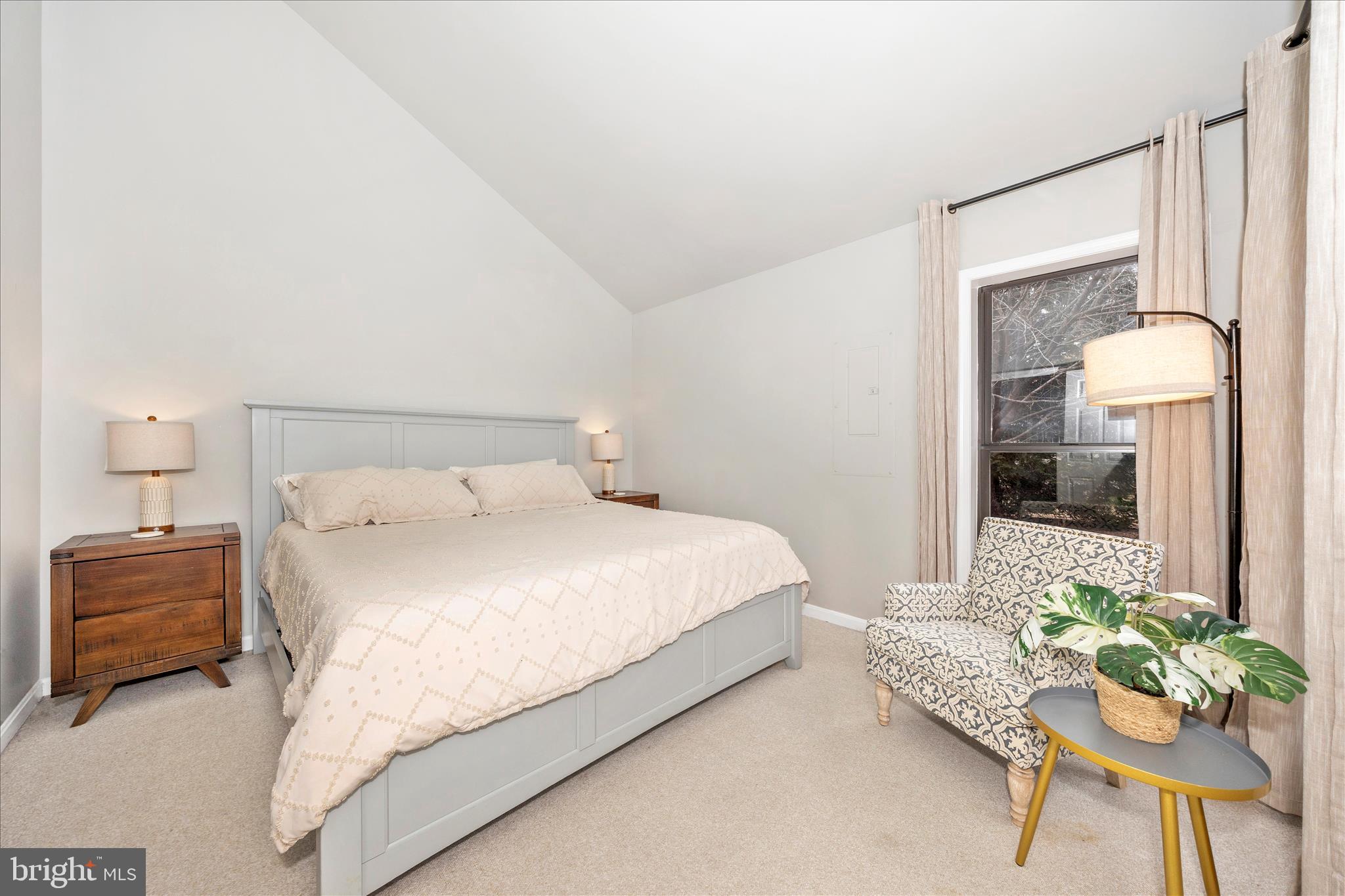 THE WOODS - Residential