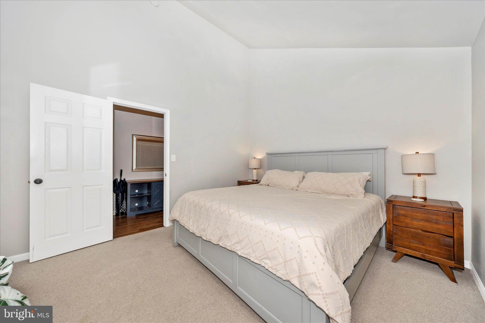 THE WOODS - Residential