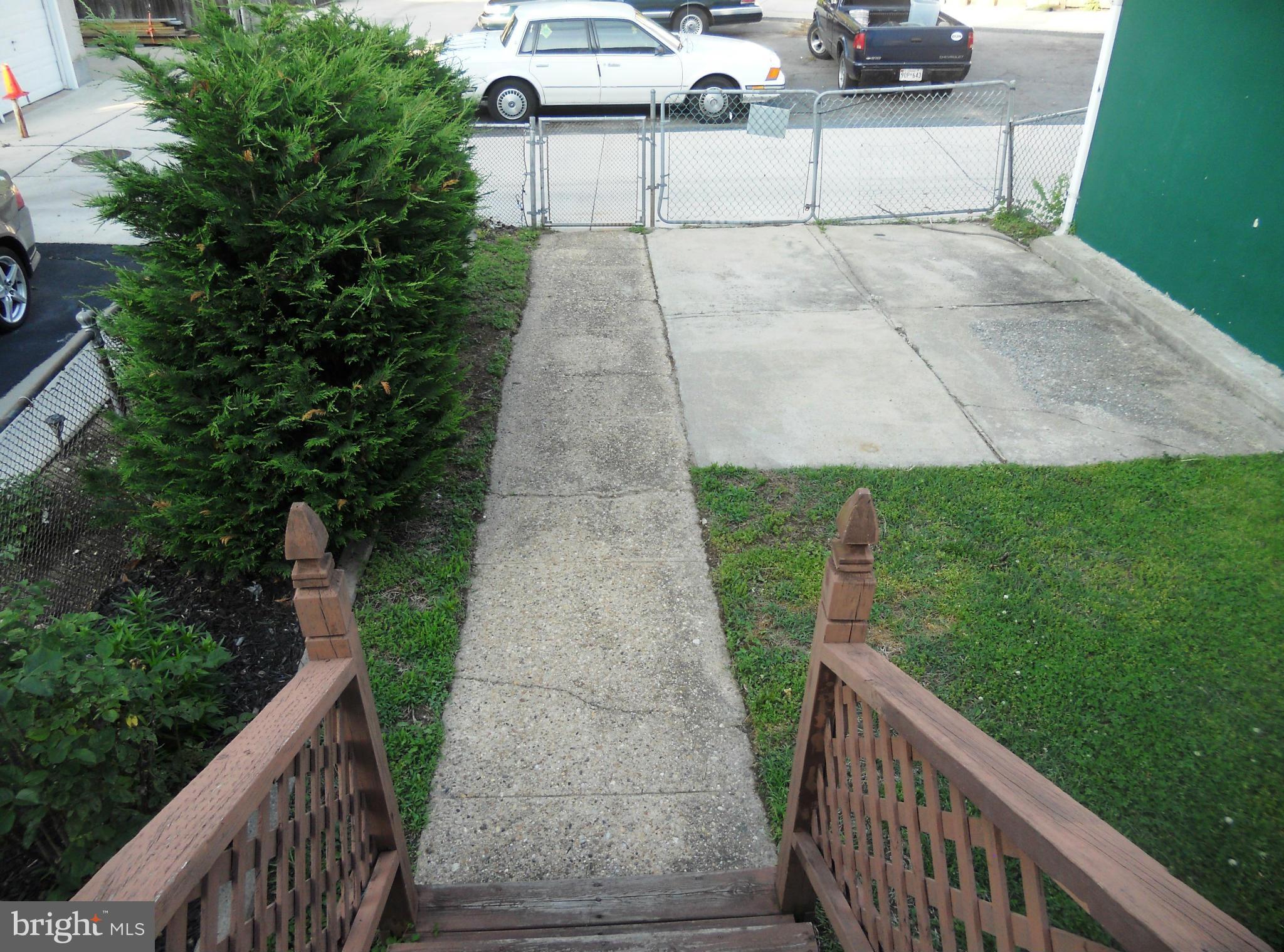 DUNDALK - Residential Lease