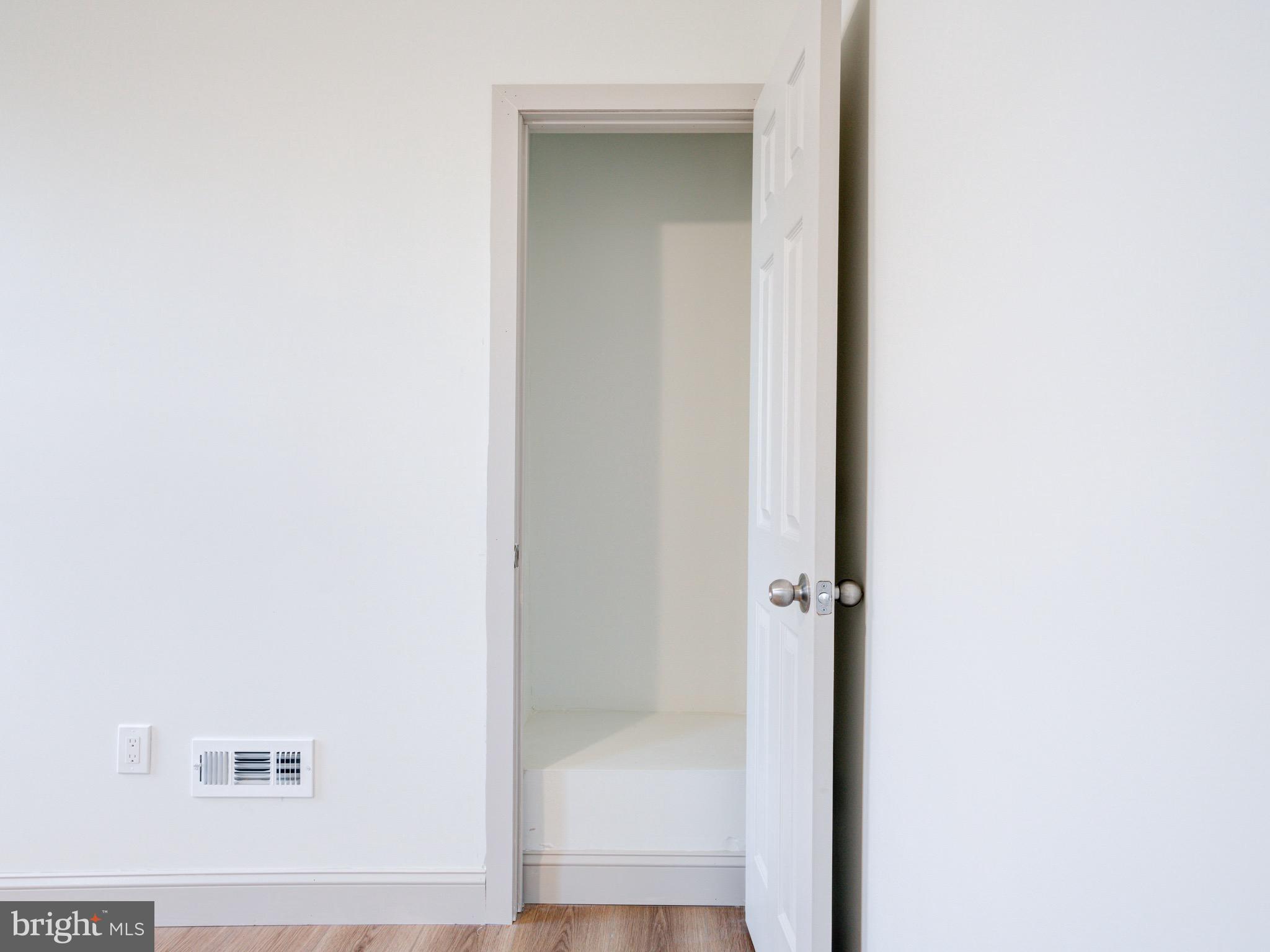 KINGSESSING - Residential