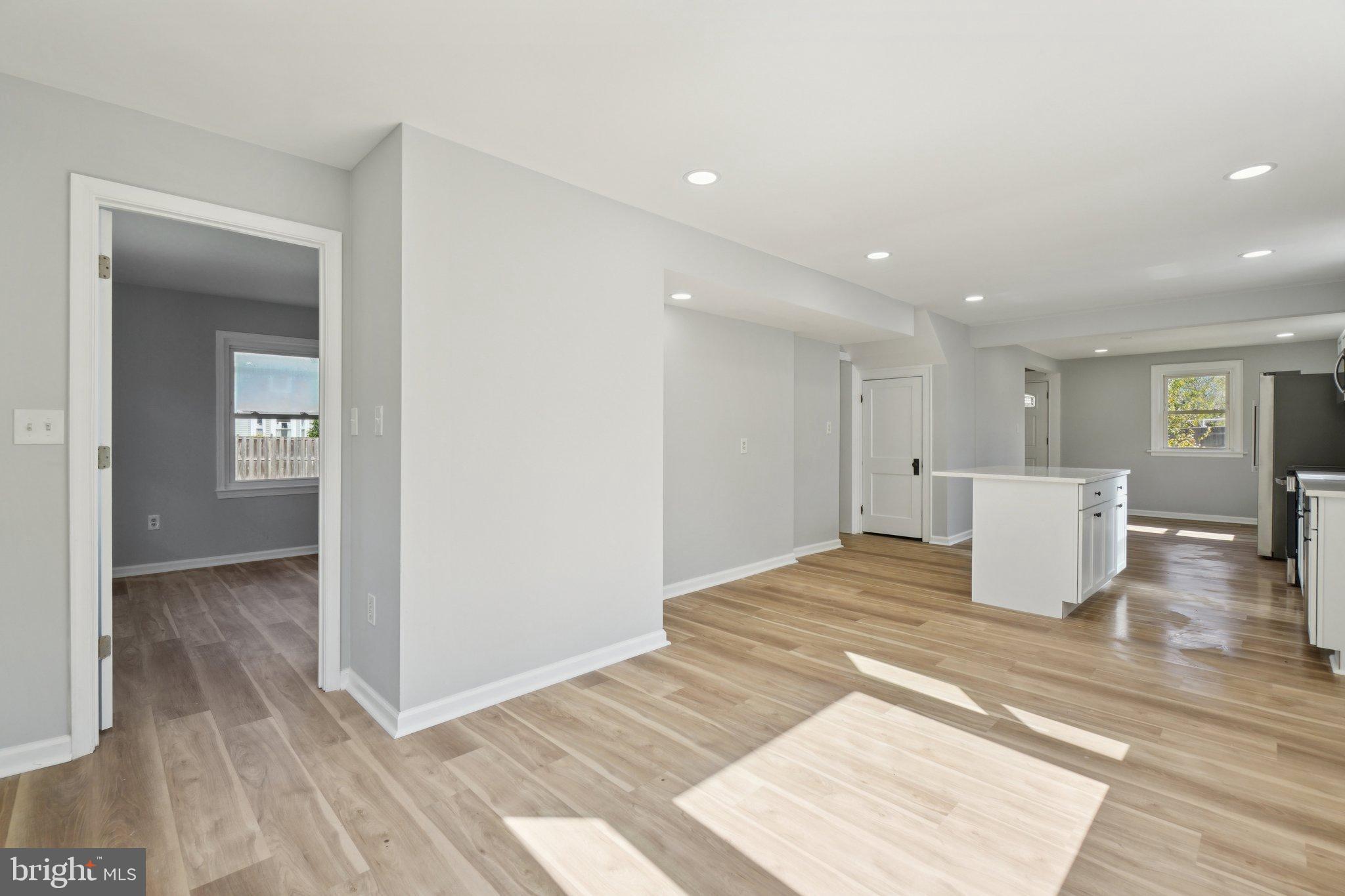 AURORA HILLS - Residential