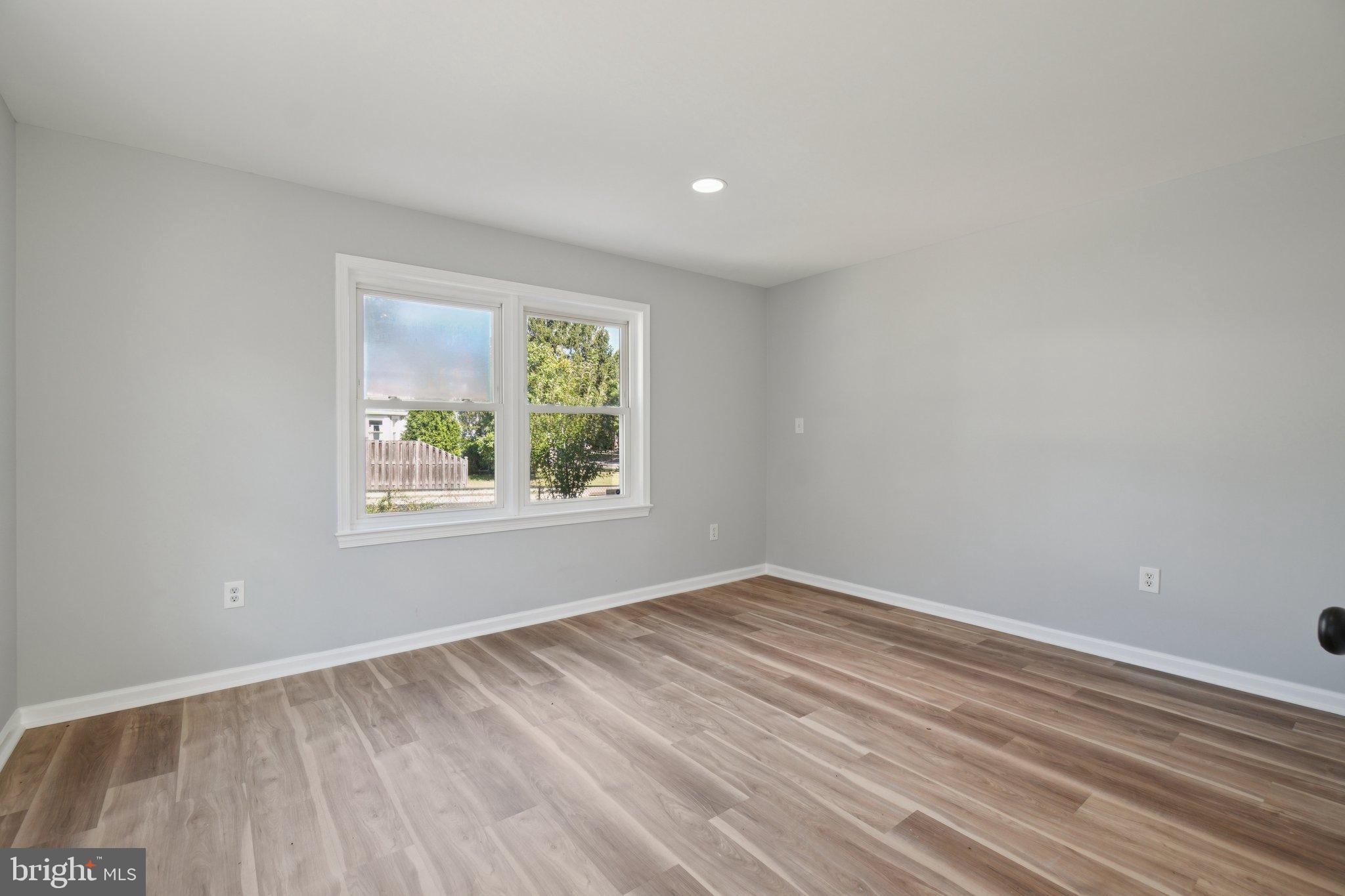 AURORA HILLS - Residential