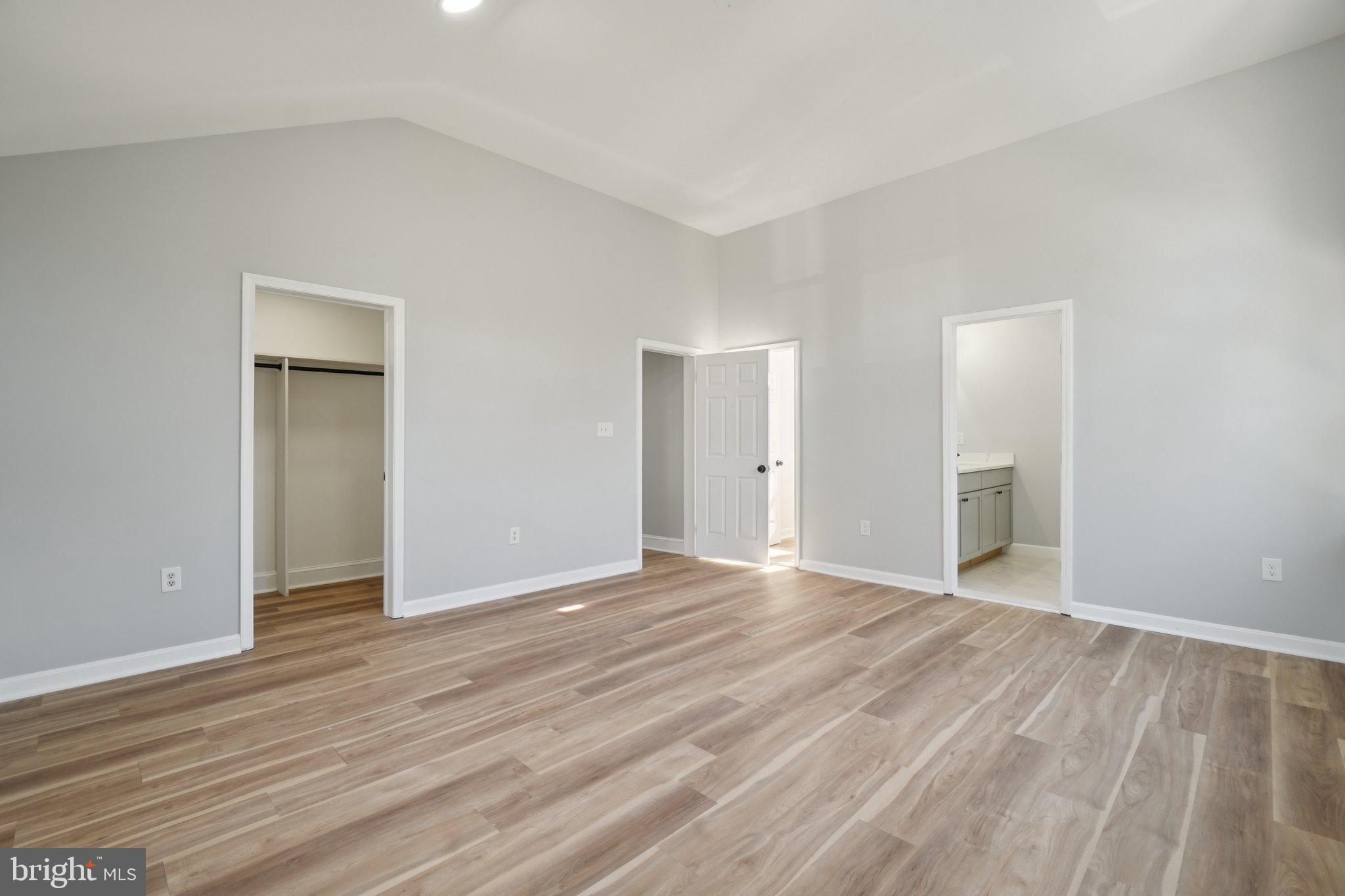 AURORA HILLS - Residential