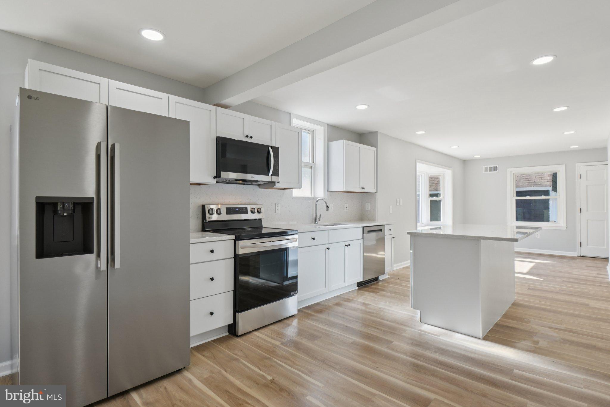 AURORA HILLS - Residential