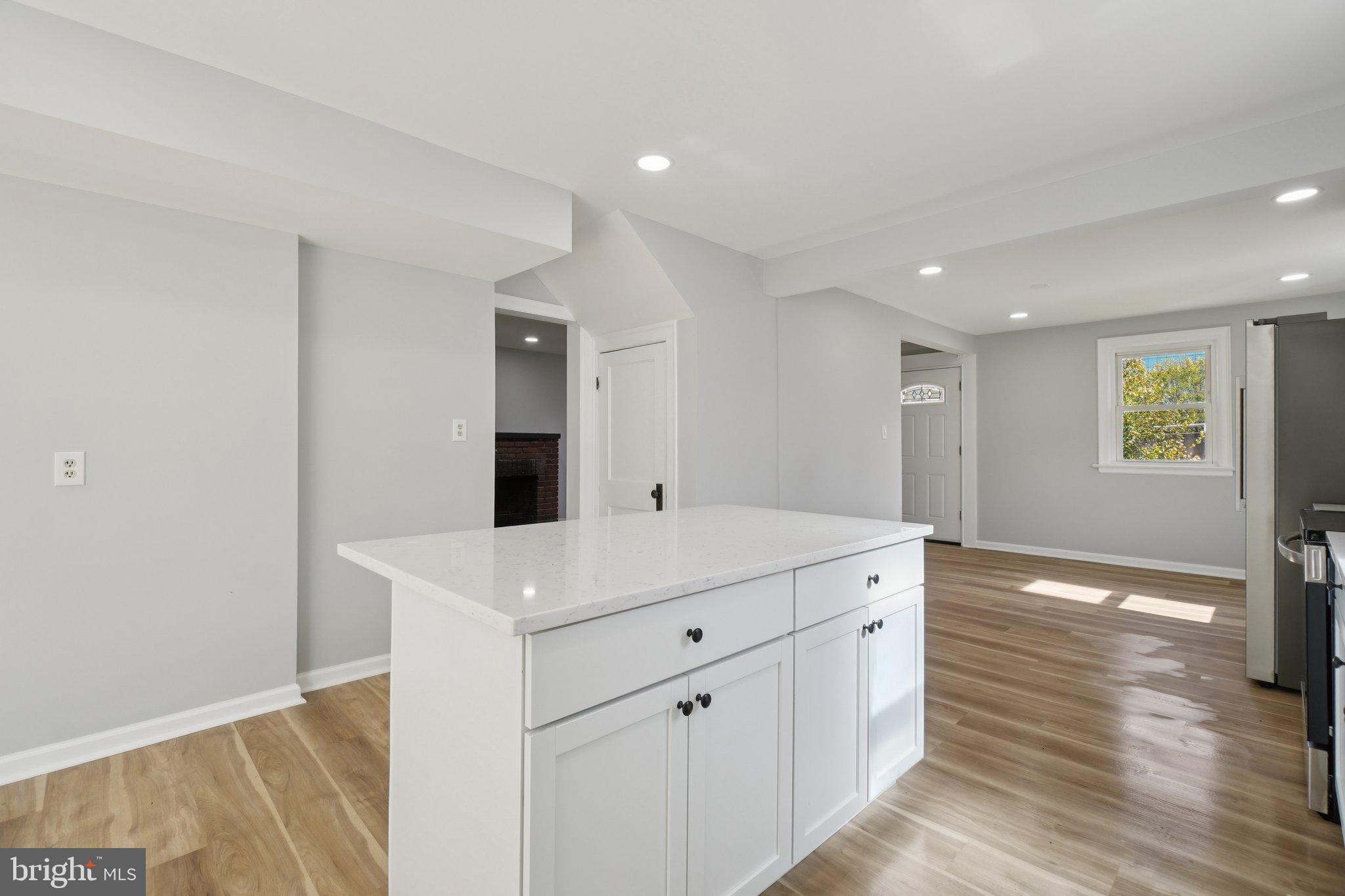 AURORA HILLS - Residential