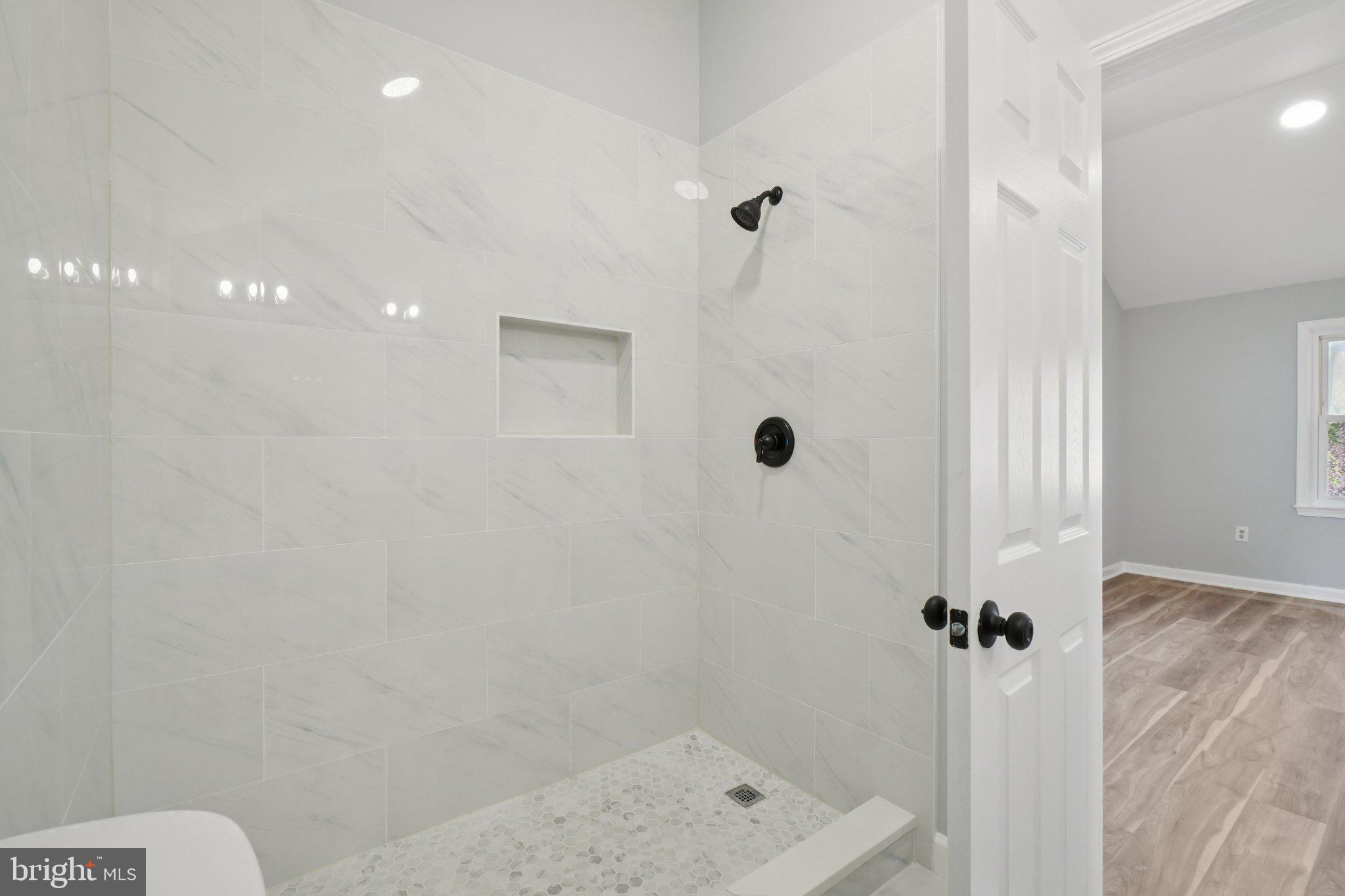 AURORA HILLS - Residential