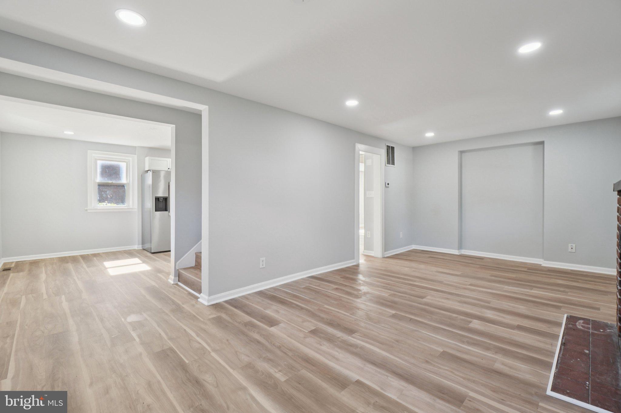 AURORA HILLS - Residential