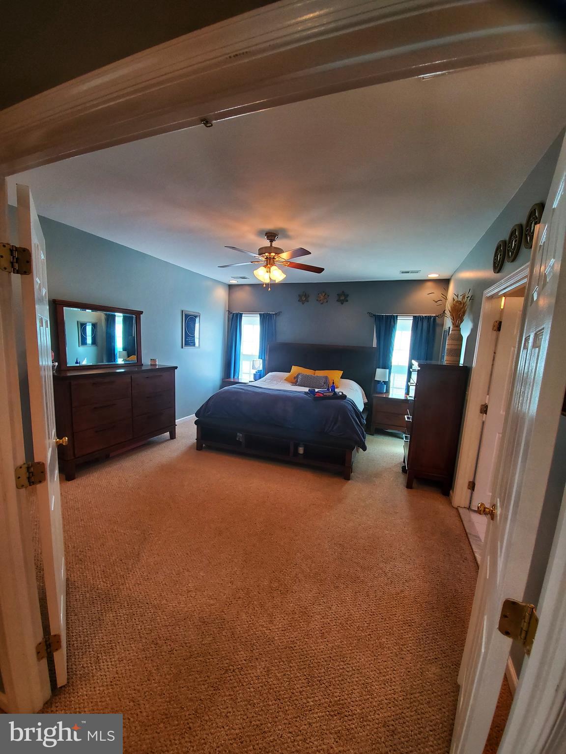 EDINBURG SQUARE - Residential