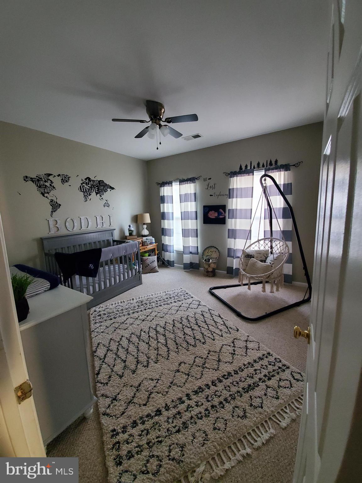 EDINBURG SQUARE - Residential