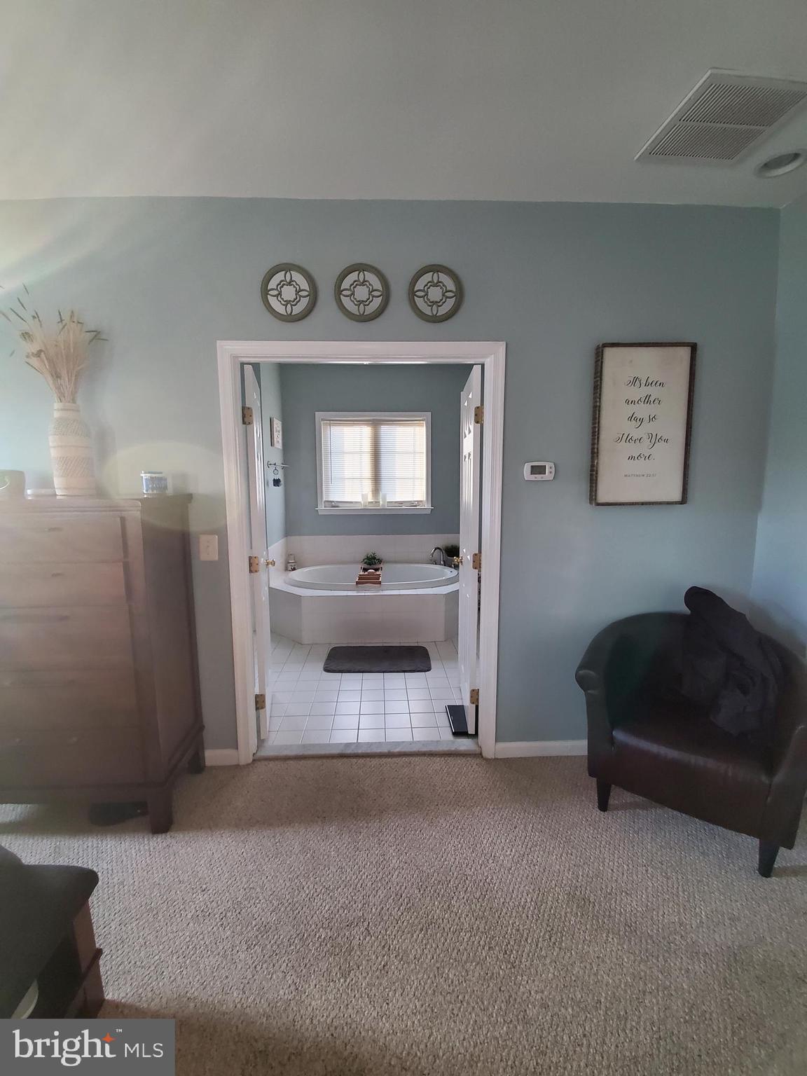 EDINBURG SQUARE - Residential