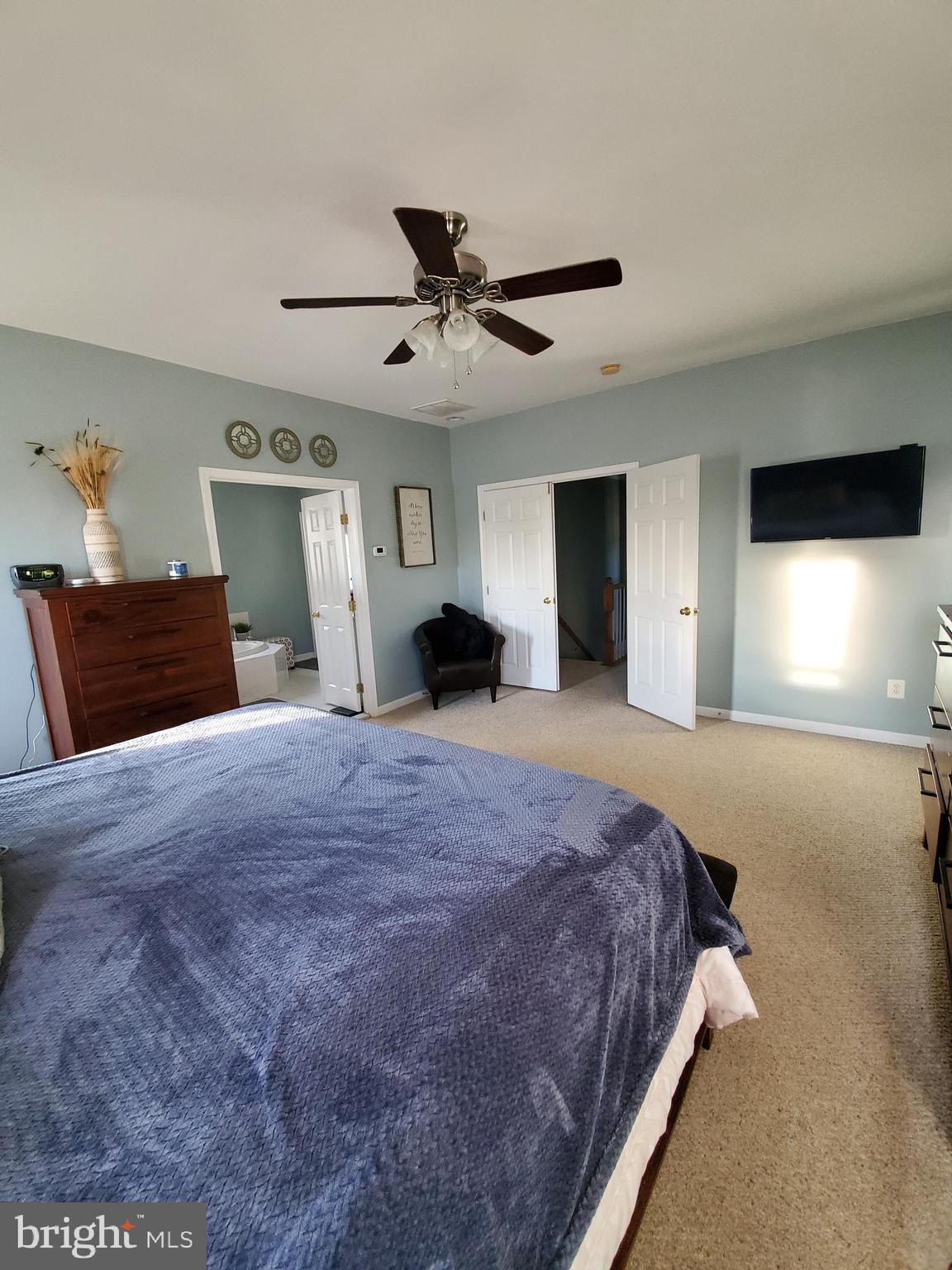 EDINBURG SQUARE - Residential