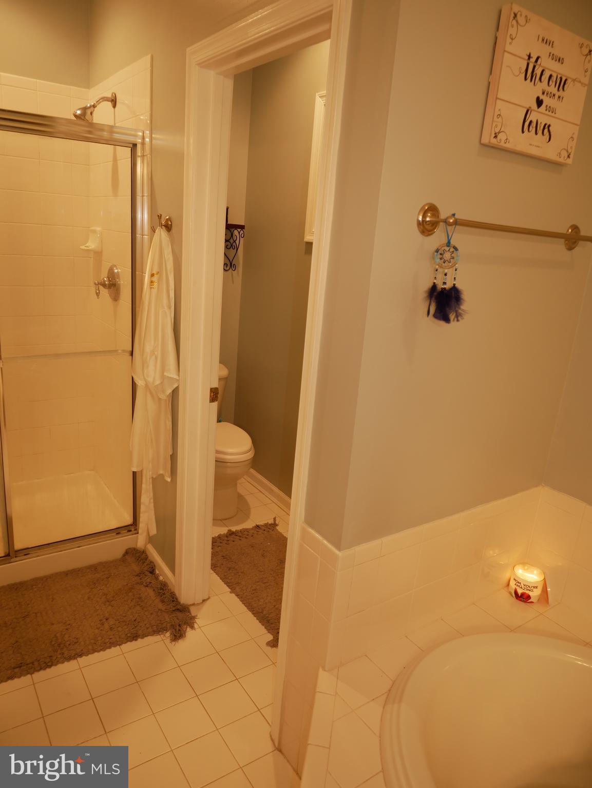 EDINBURG SQUARE - Residential