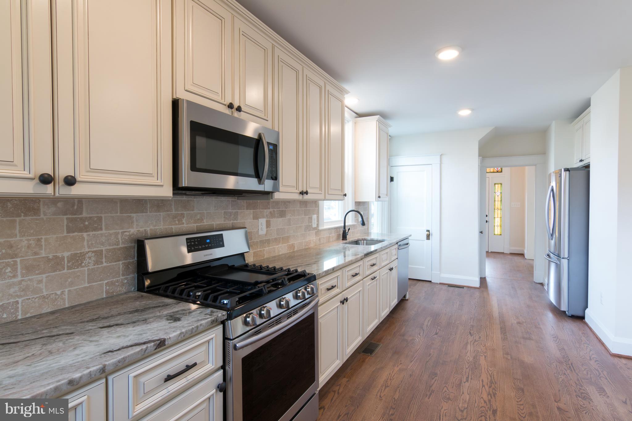 MORGAN PARK - Residential