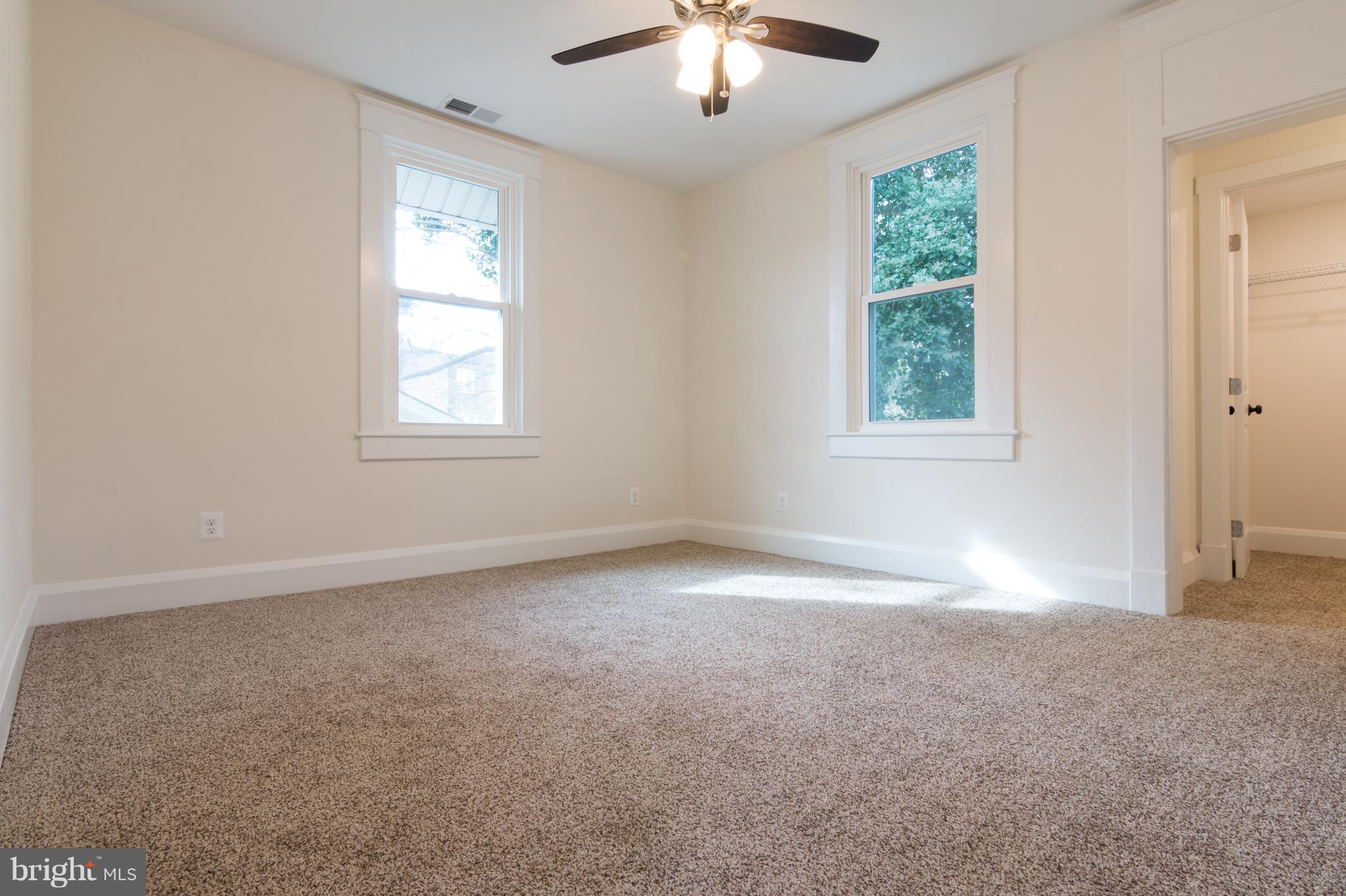 MORGAN PARK - Residential