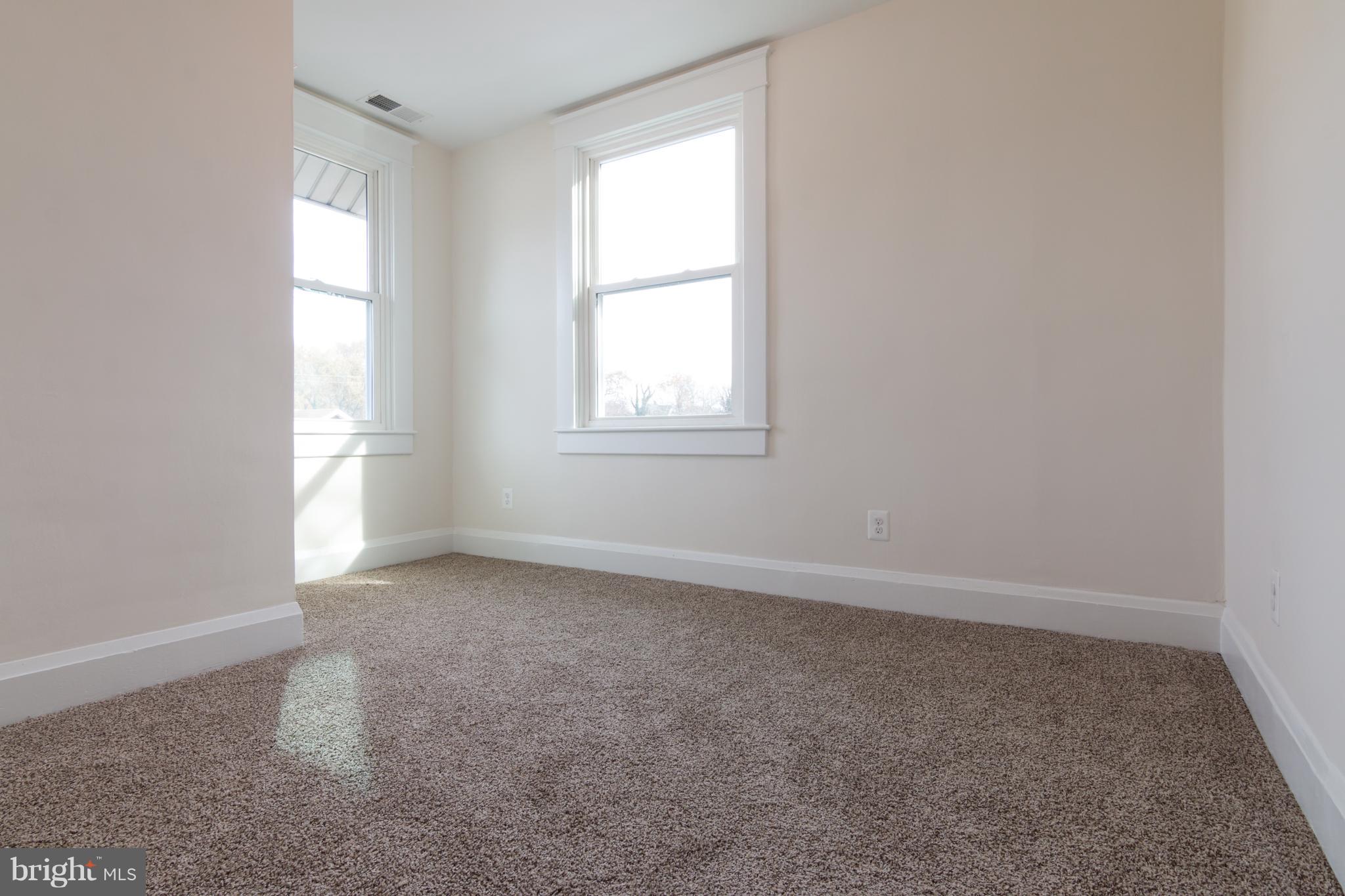 MORGAN PARK - Residential