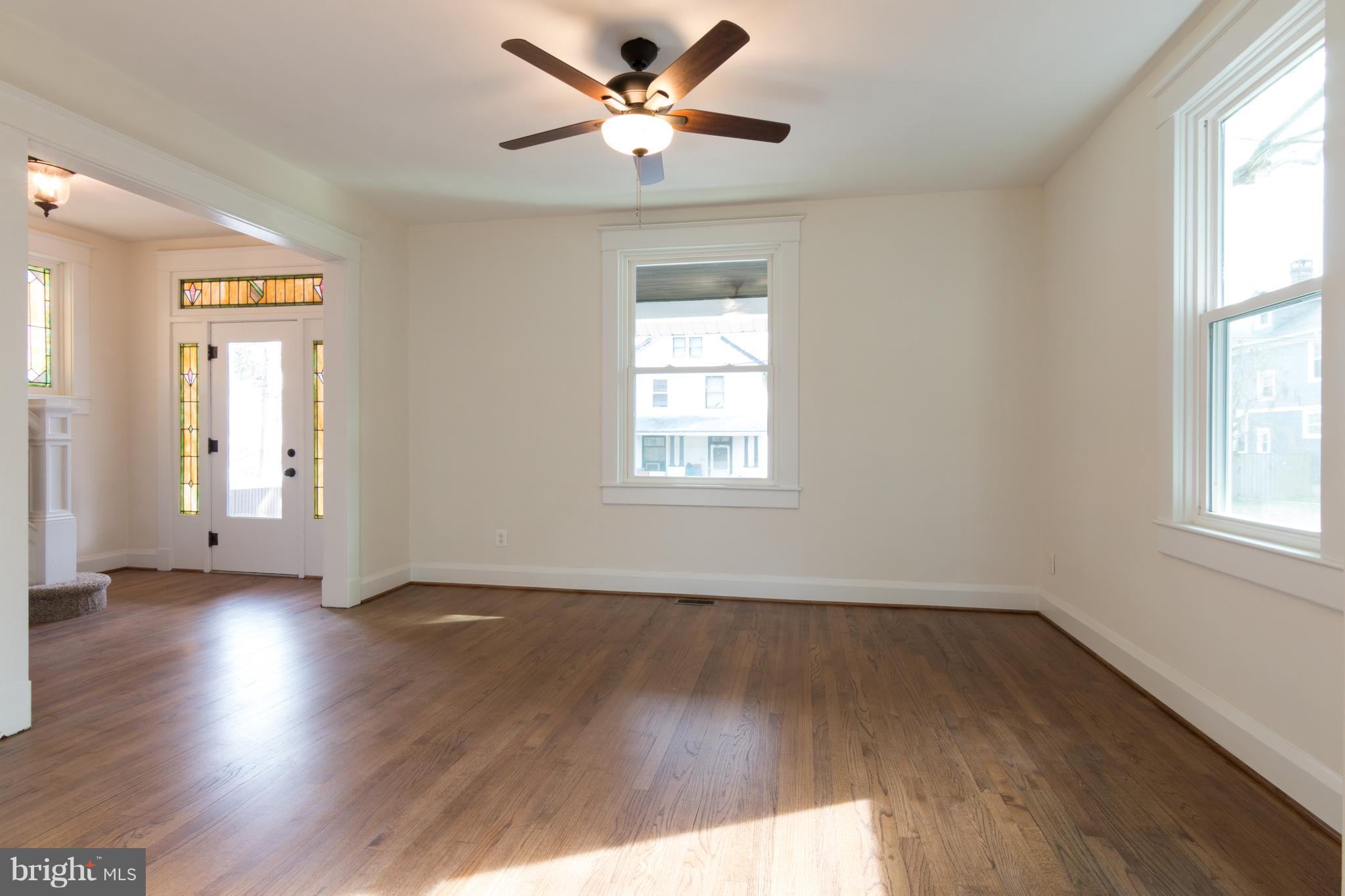 MORGAN PARK - Residential