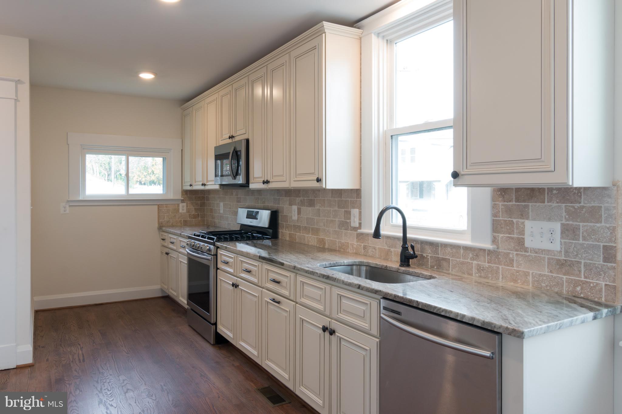 MORGAN PARK - Residential