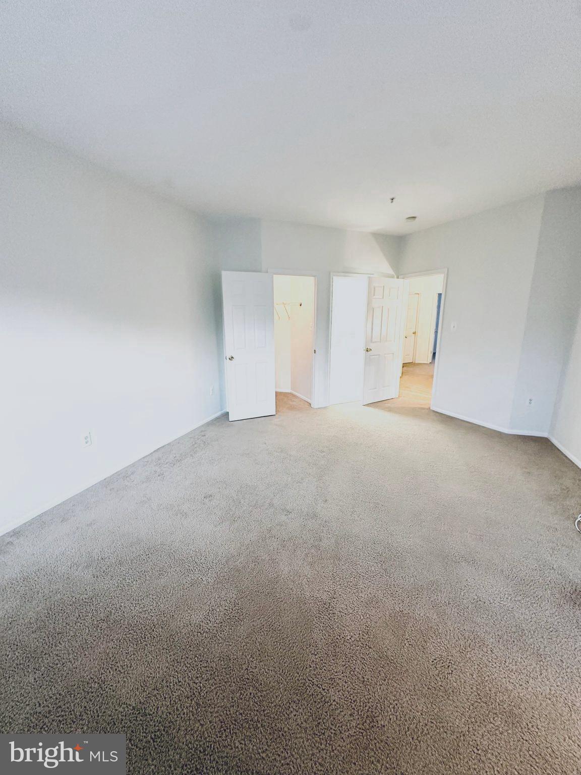 THE TOWNES CONDOMINIUM - Residential