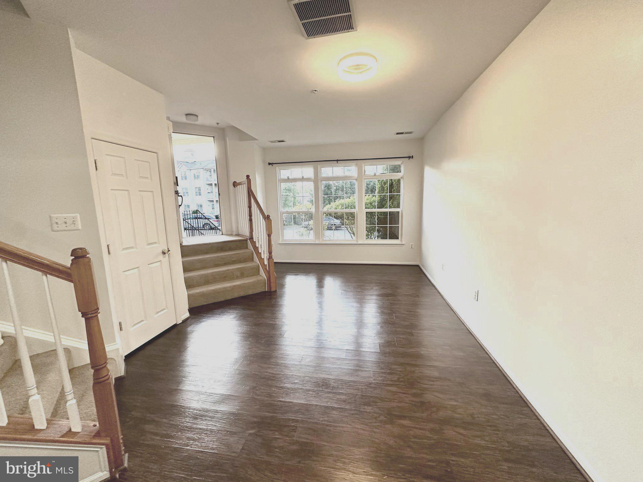 THE TOWNES CONDOMINIUM - Residential