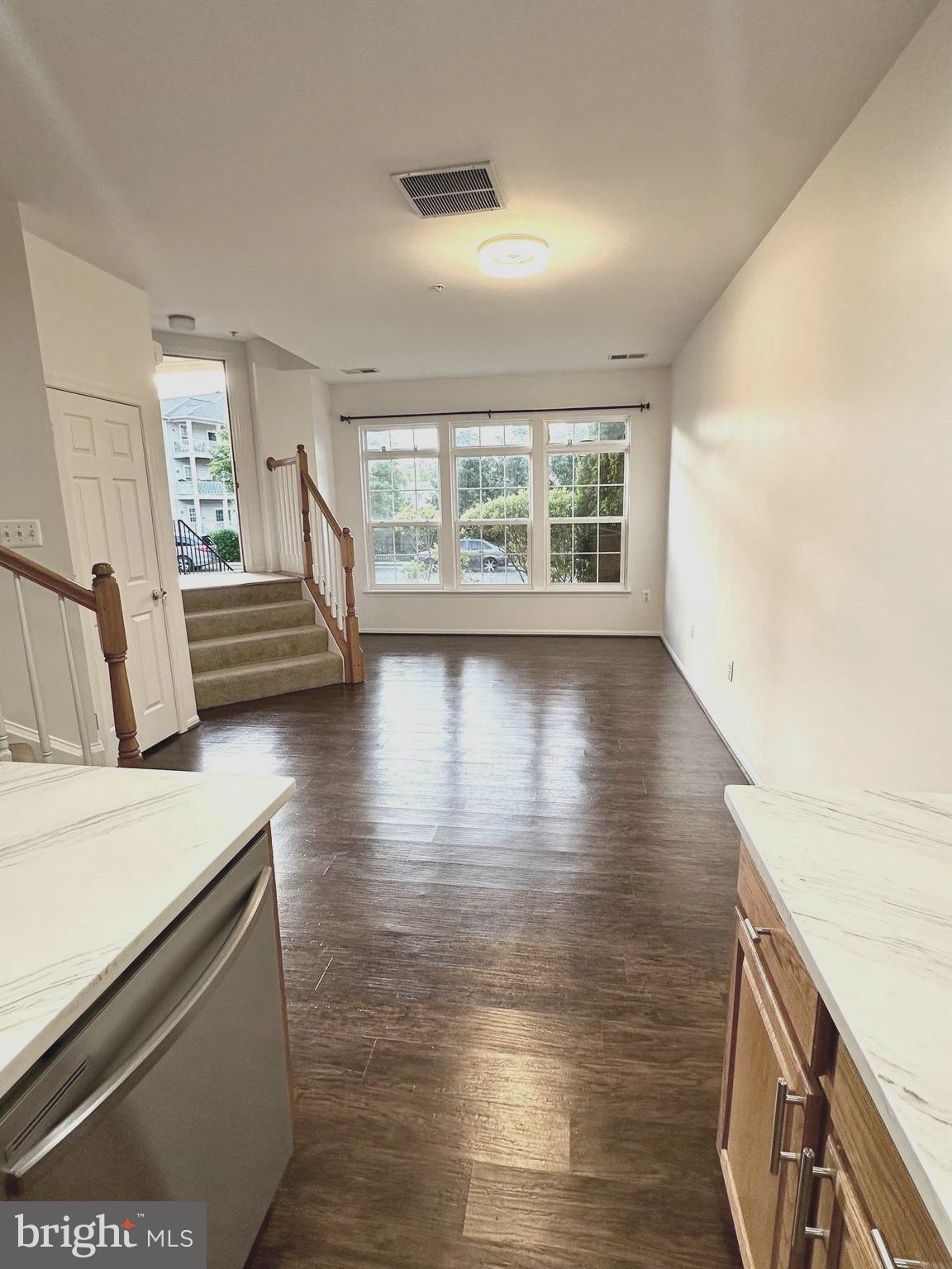 THE TOWNES CONDOMINIUM - Residential