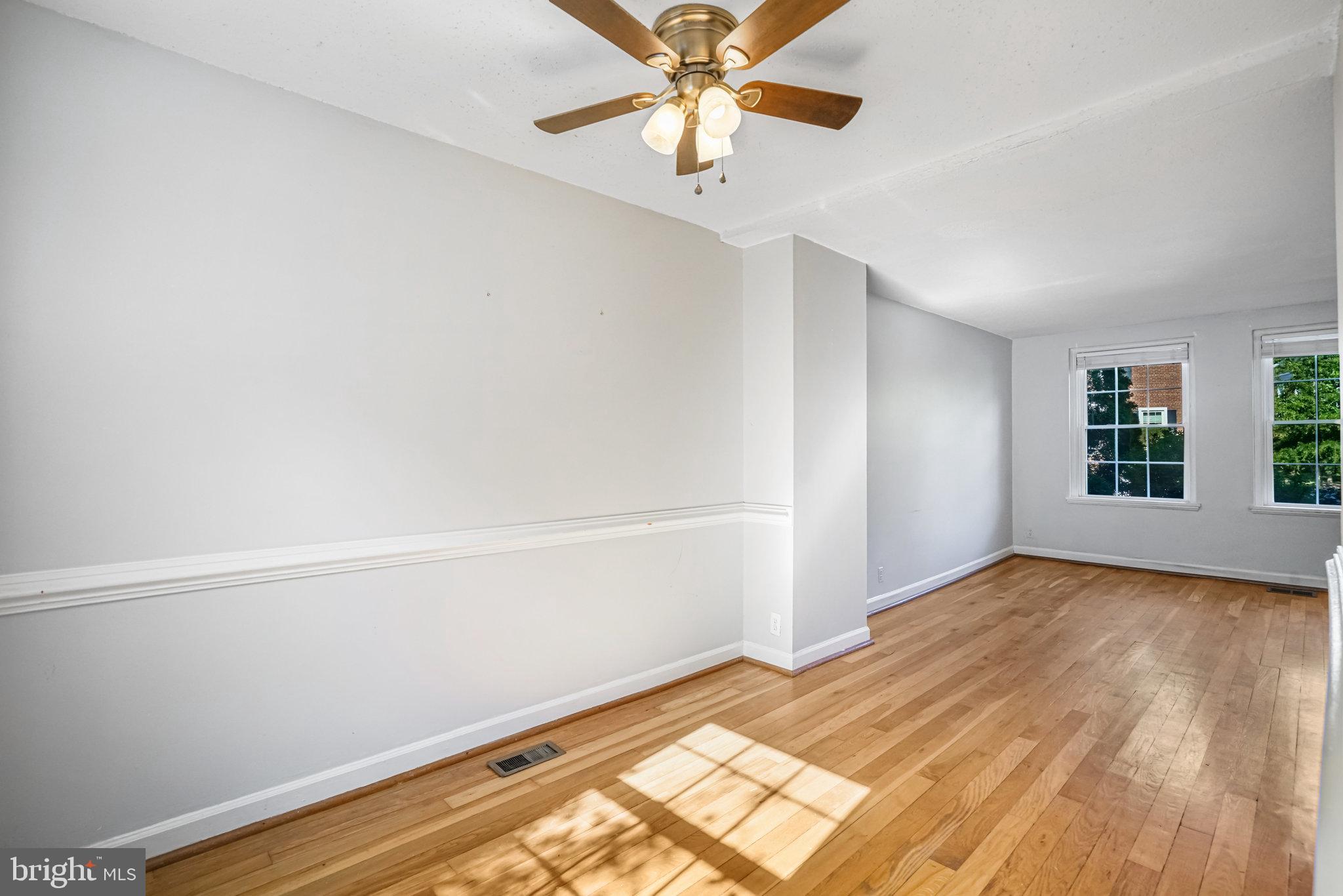 2836 S ABINGDON STREET