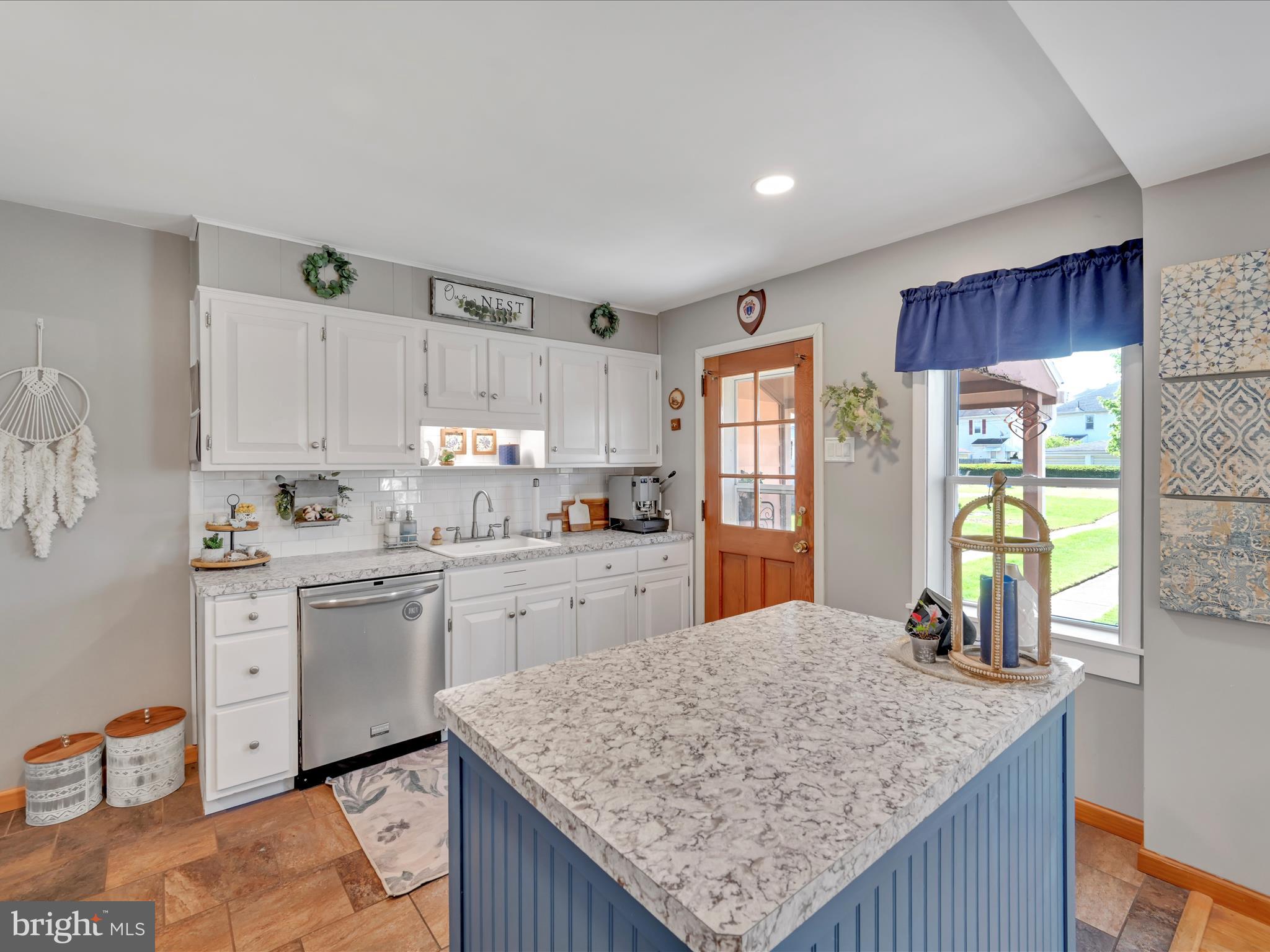 SHILLINGTON - Residential