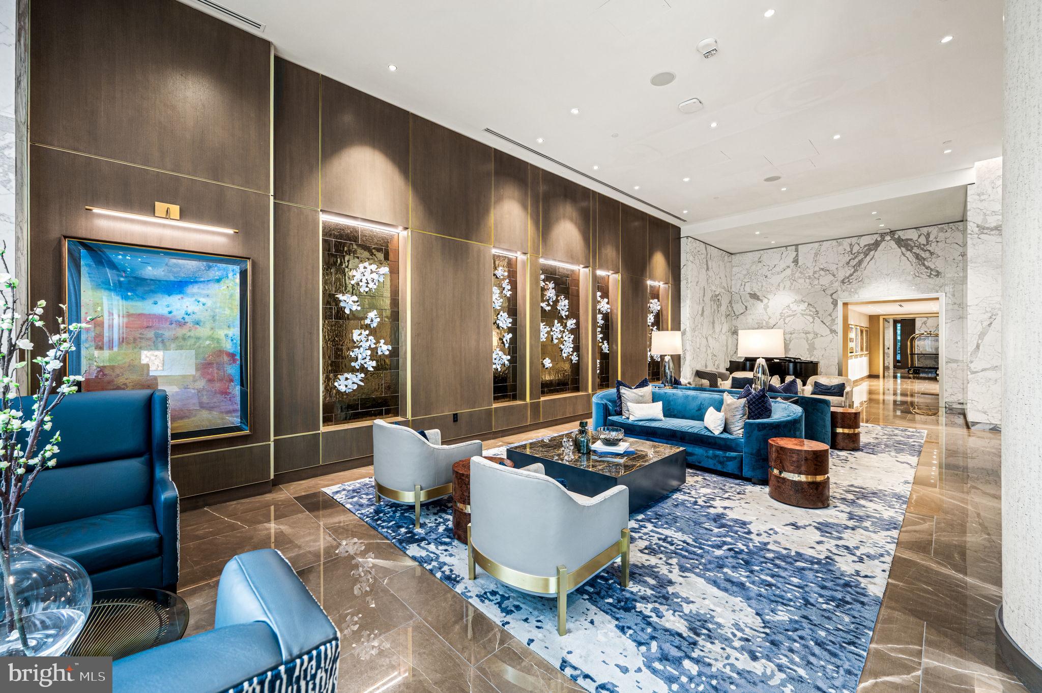 1911 WALNUT RESIDENCE 3804