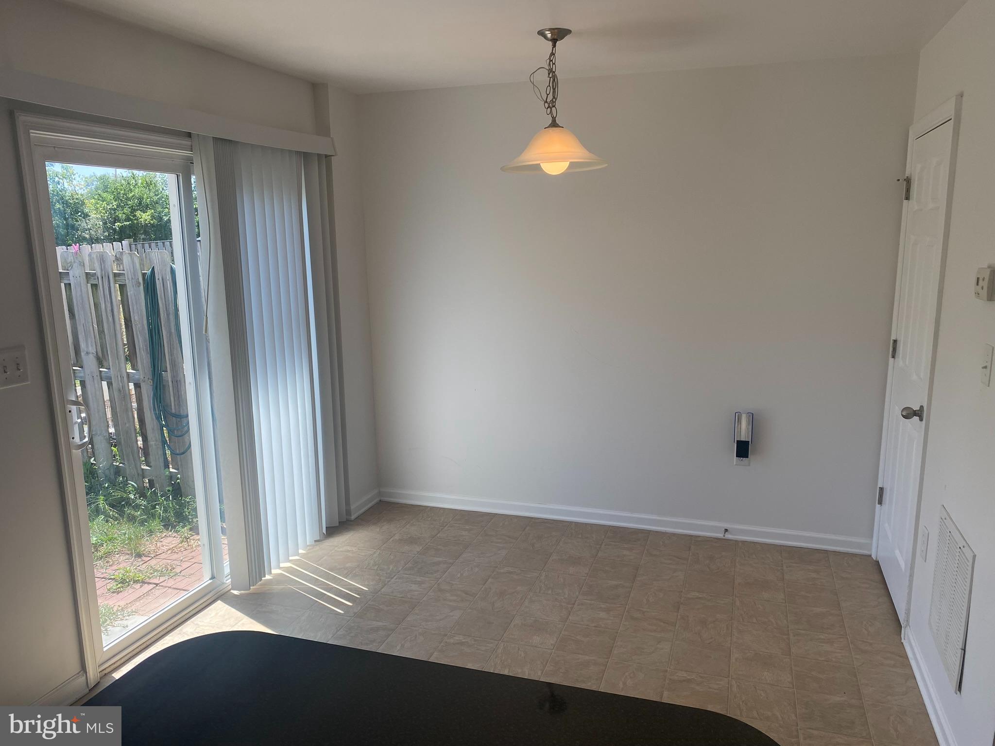 PRENTISS POINT - Residential Lease