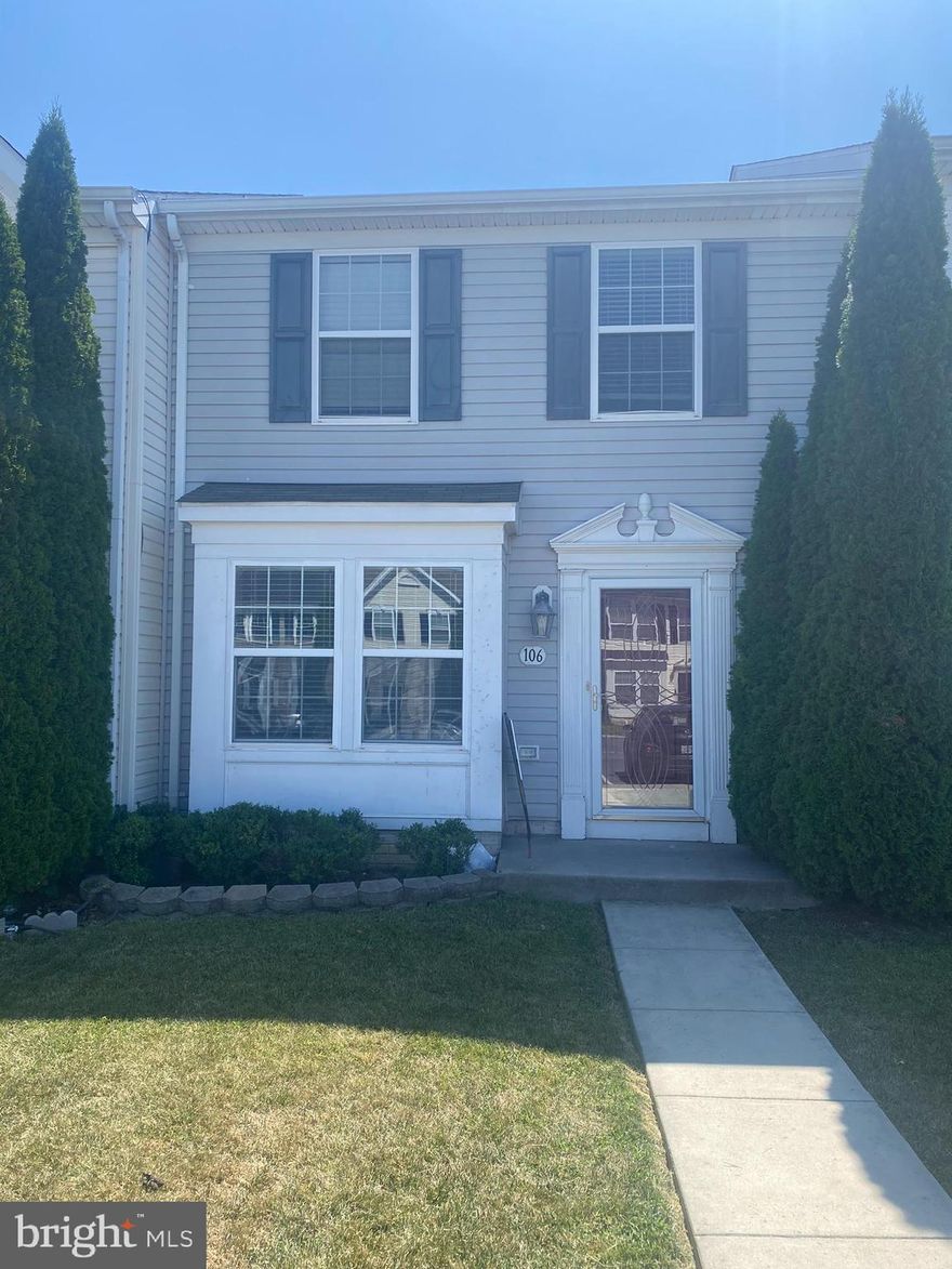 This lovely two-level townhouse is available immediately. Spacious living room features lush carpet and lots of natural light. There is a nice half bath with pedestal sink on this level. The large kitchen features an island with breakfast bar seating for two. The dining room is defined by a decorative overhead light. Here you have access to the large, fully fenced rear yard. Upstairs you have two generously sized bedrooms and a hall bath with single bowl vanity. The primary suite features a walk-in closet and ensuite bathroom with double bowl vanity. This home is situated in a well-established neighborhood in a great commuter location. Trash is included. Call for your showing now!