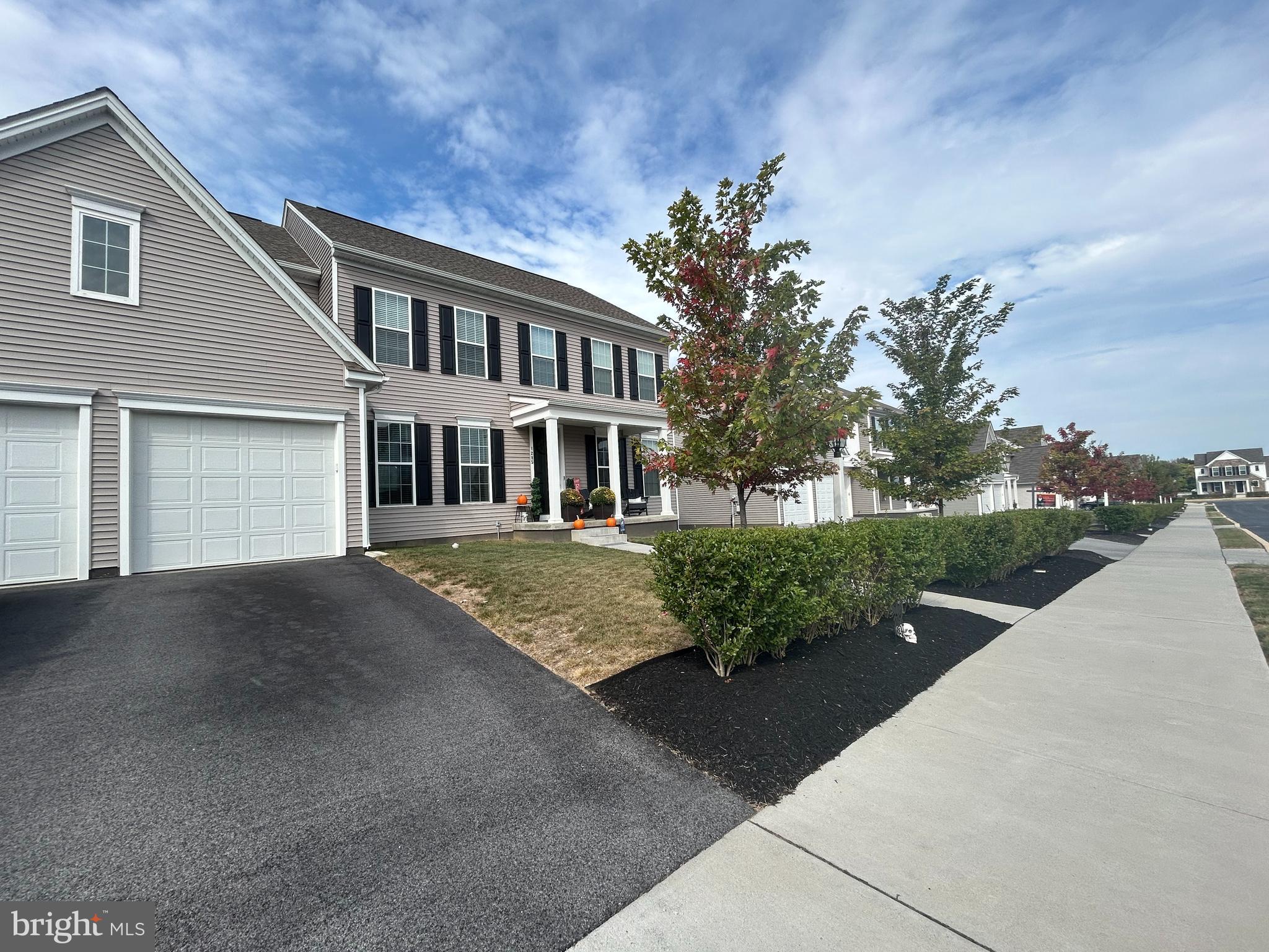 1285 ASHTON ROAD
