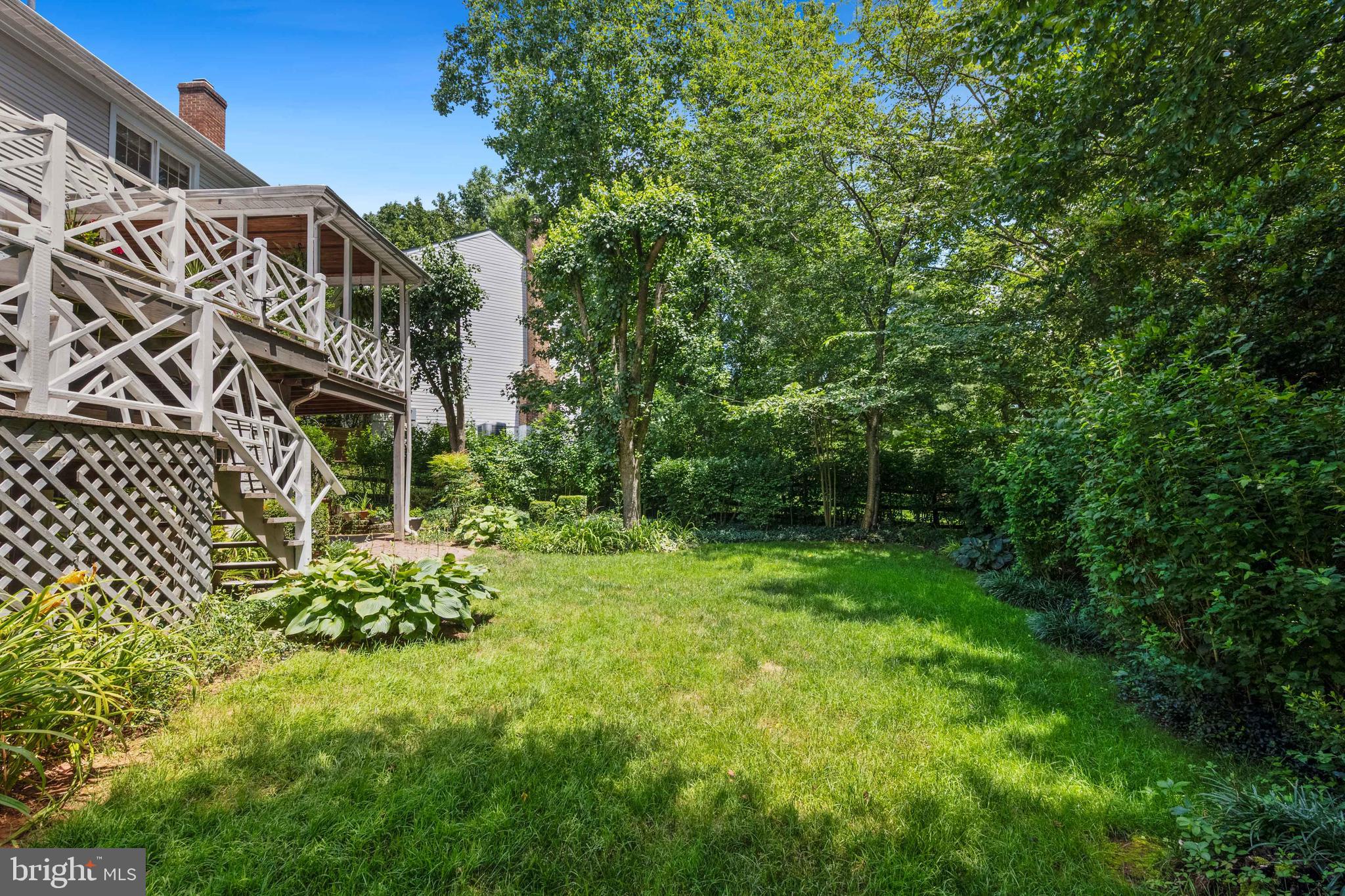 FRANKLIN GLEN - Residential