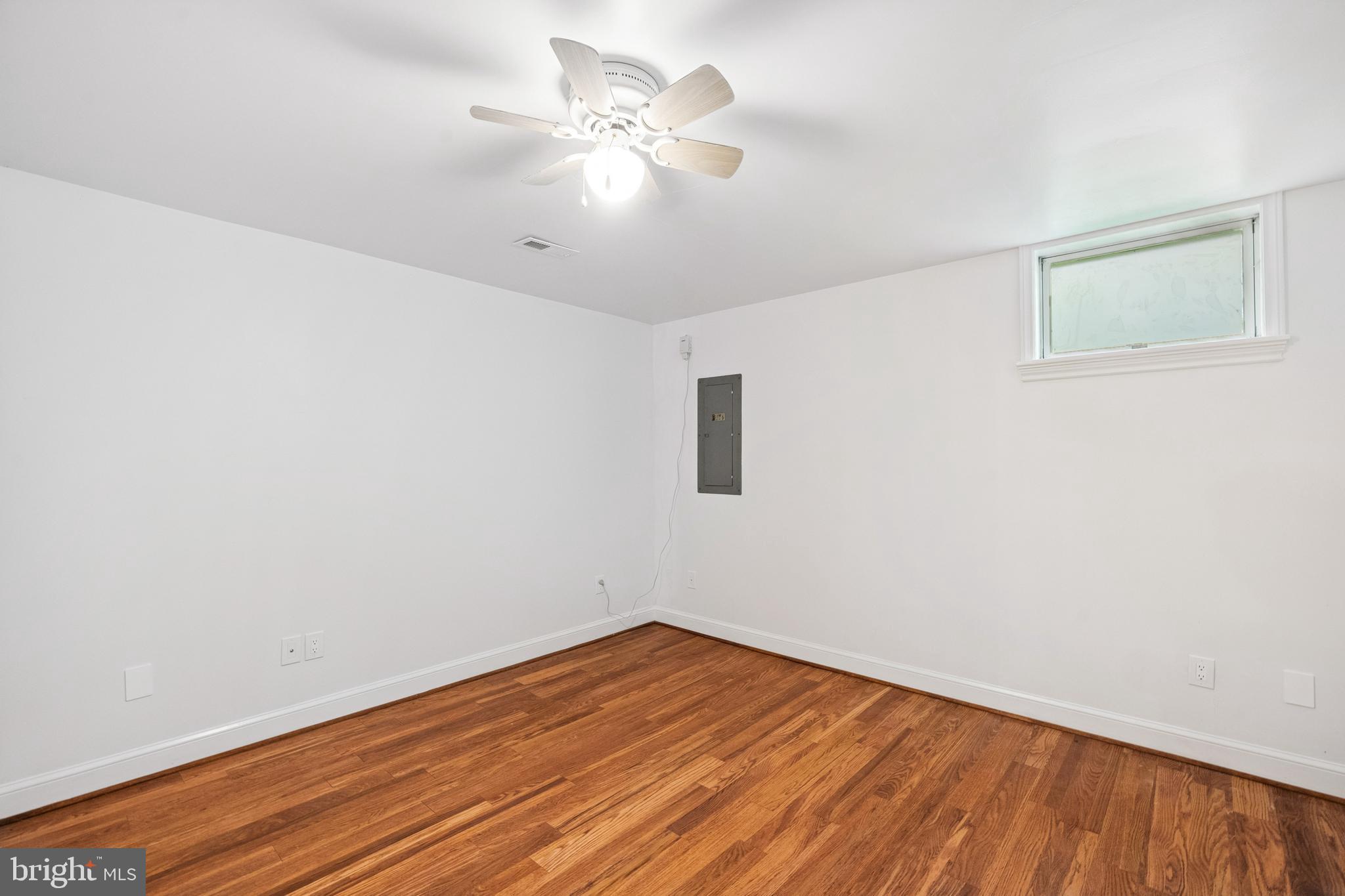 FRANKLIN GLEN - Residential