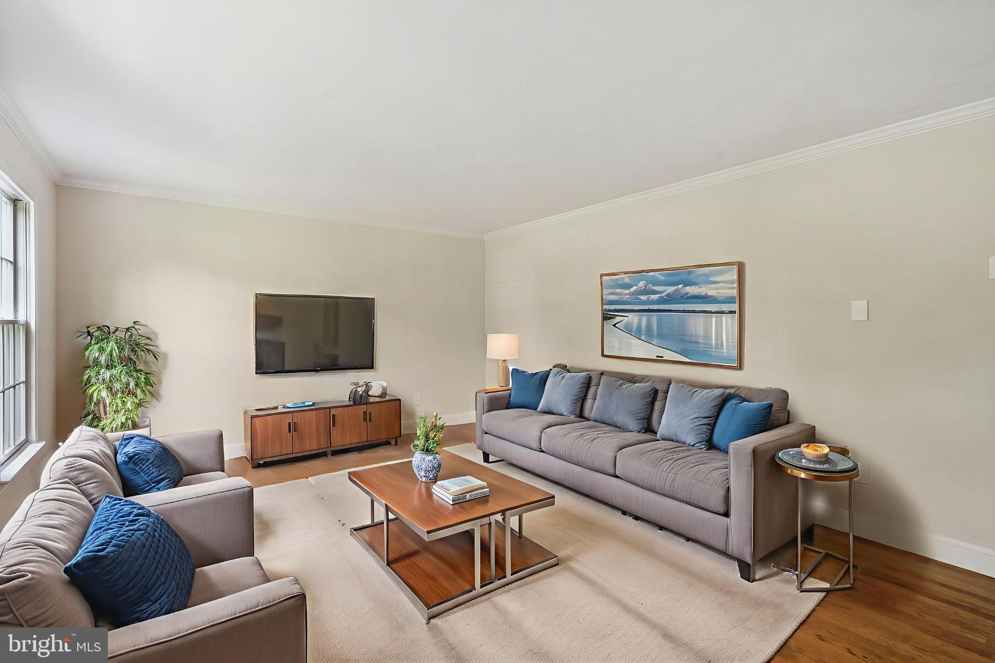 FRANKLIN GLEN - Residential