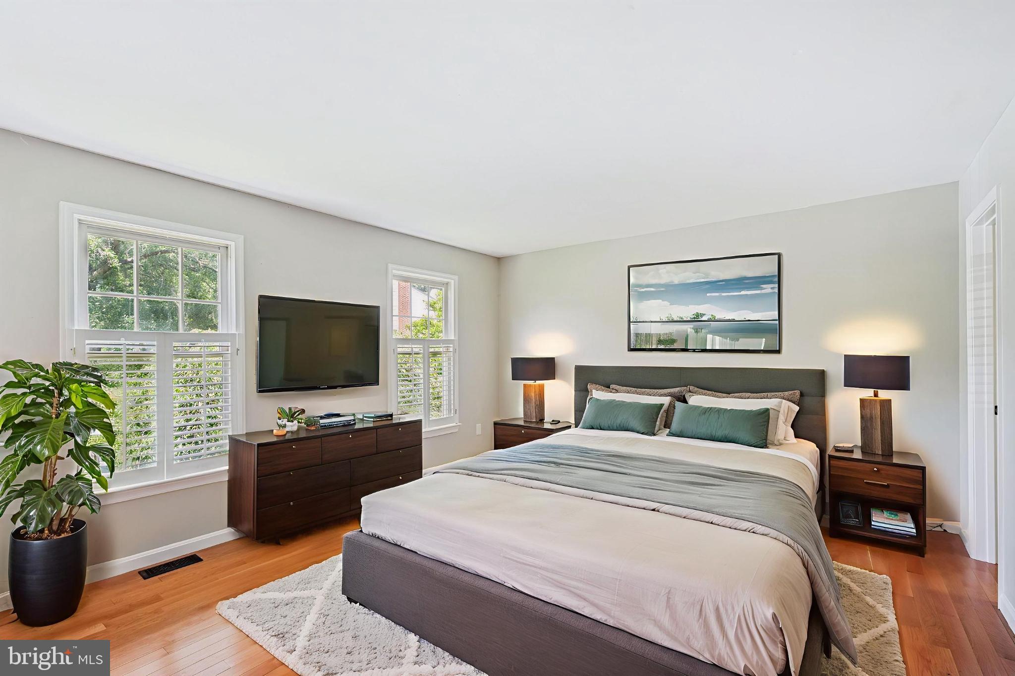 FRANKLIN GLEN - Residential